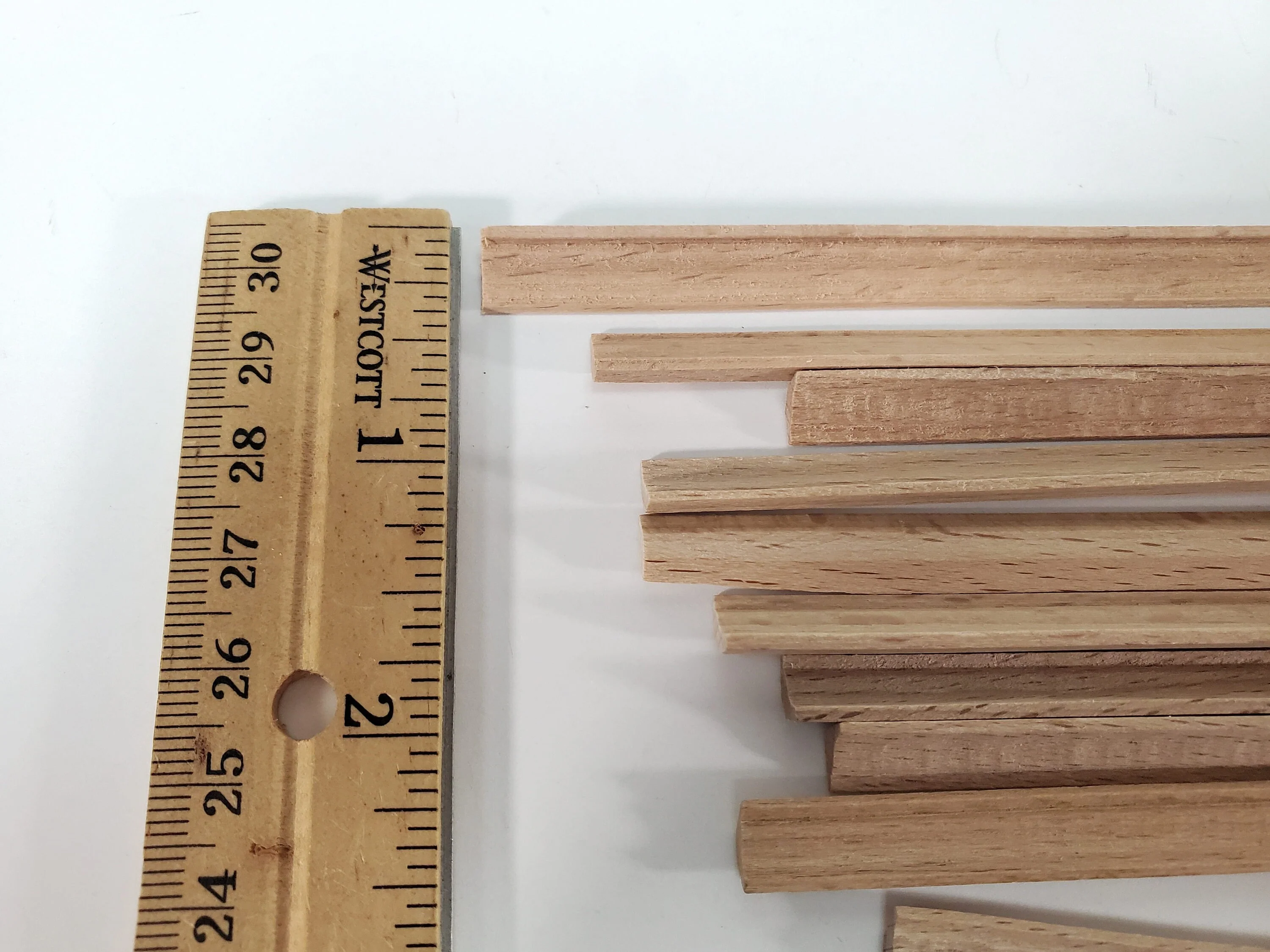 Dollhouse HALF SCALE Crown Cornice Molding Trim 10 Short Pieces 1/4" wide x 6" long 1:24 Scale 77069 - Image 3