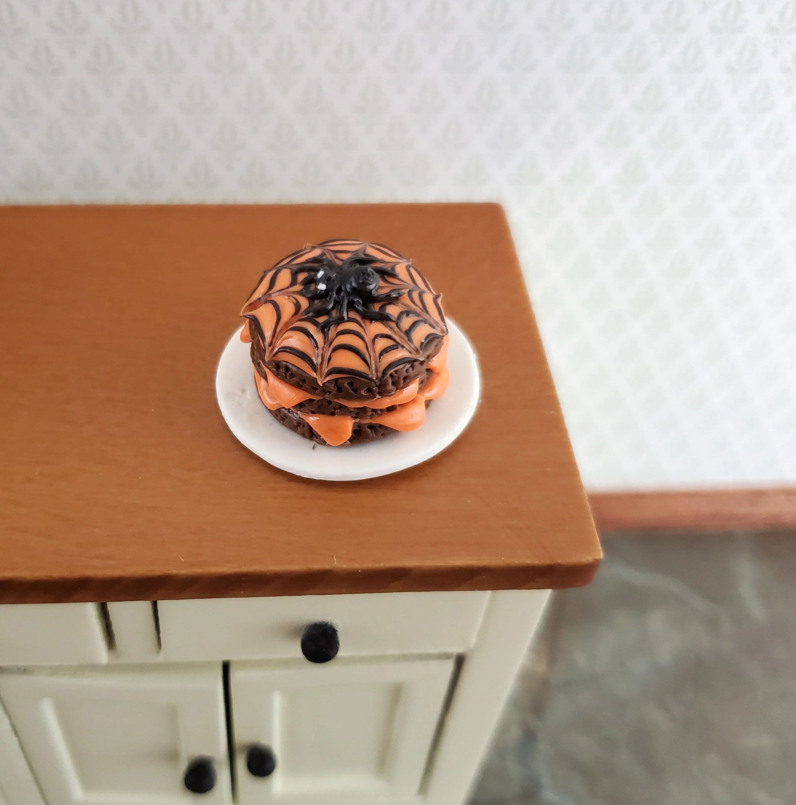 Dollhouse Halloween Cake with Spider & Web on Top 1:12 Miniature Kitchen Food - Image 3