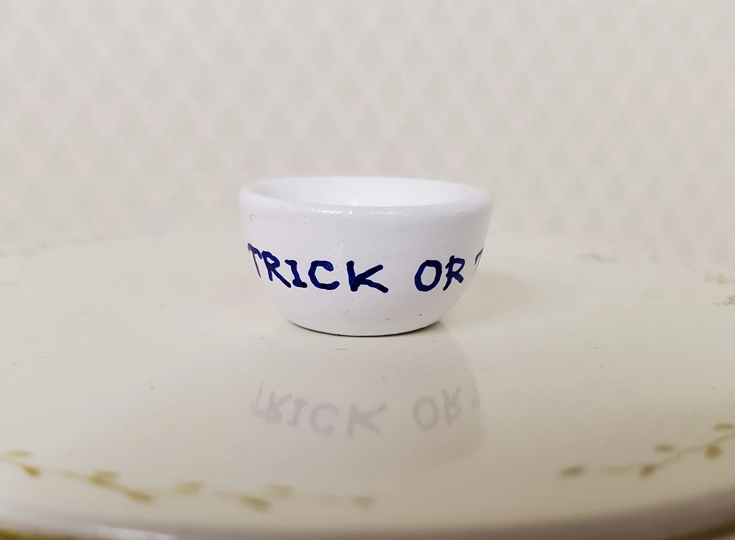 Dollhouse Halloween Trick or Treat Bowl 1:12 Scale Miniature - Image 2