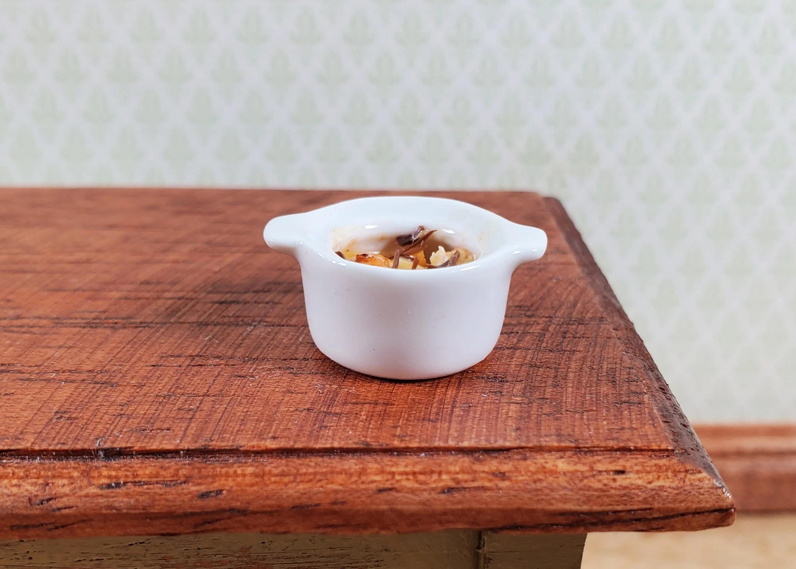 Dollhouse Hearty Chicken Stew in a Ceramic Pot 1:12 Scale Miniature Food - Image 2