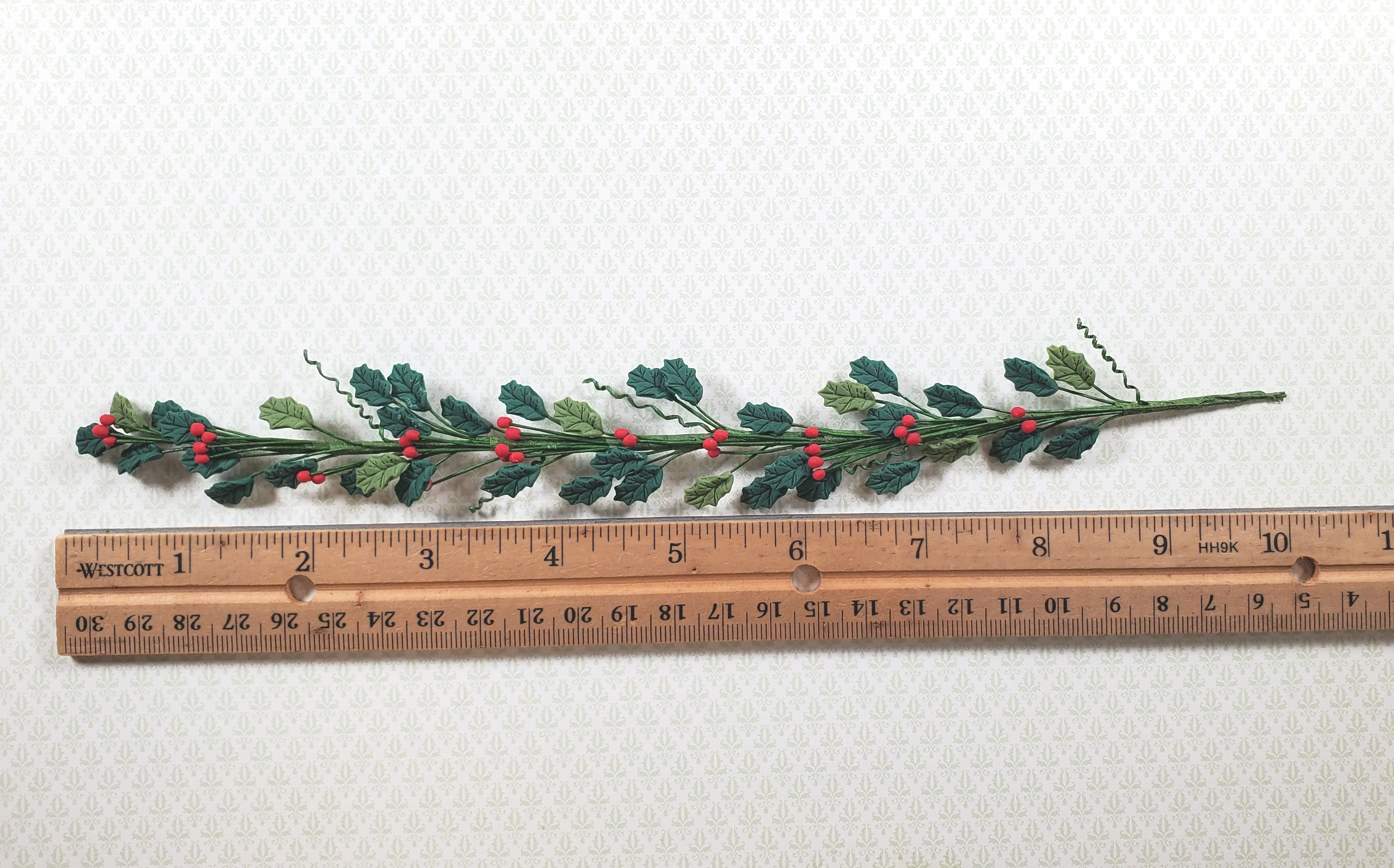 Dollhouse Holly and Red Berry Vine 1:12 Scale Miniature Garden Plants Flowers - Image 3