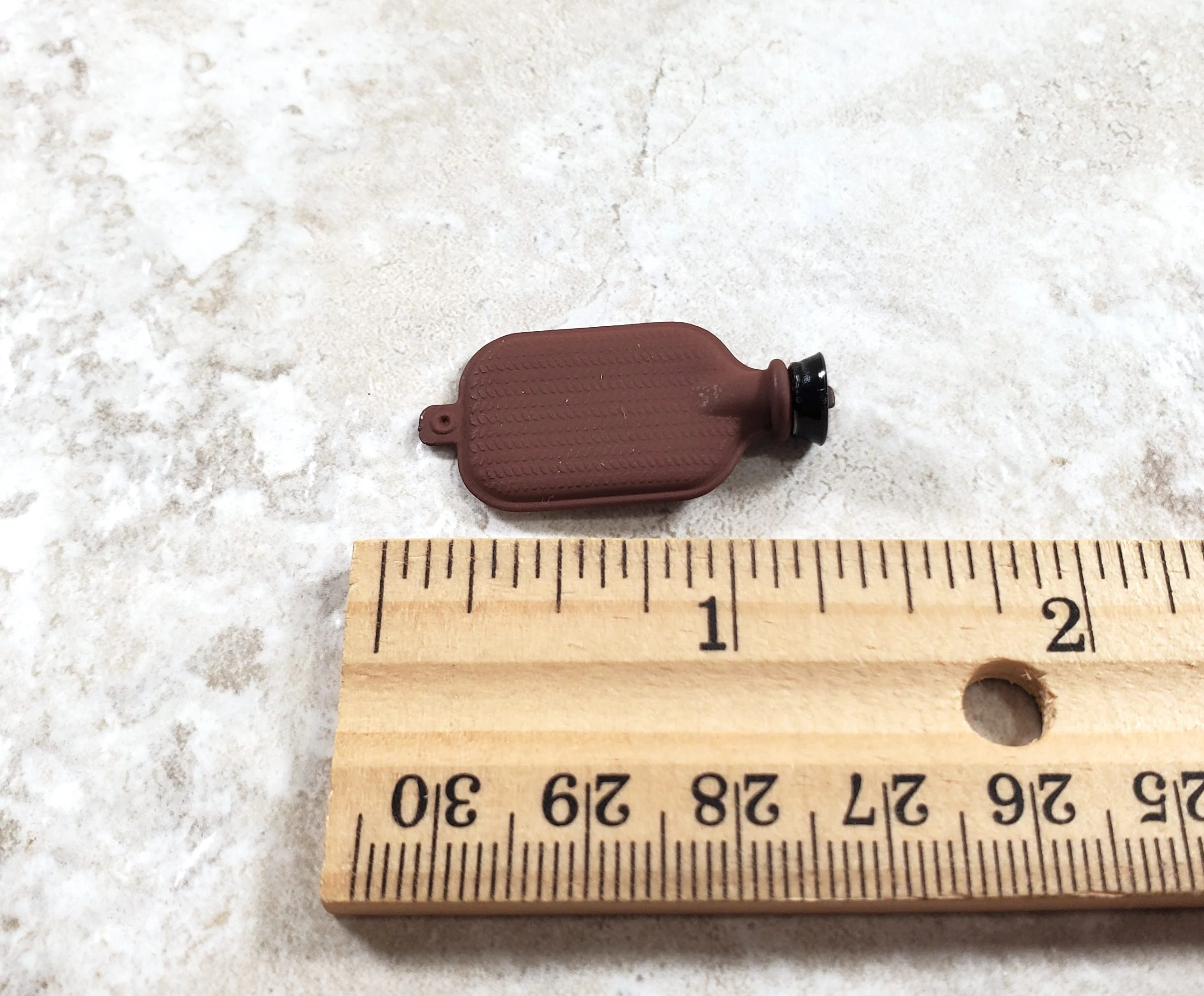 Dollhouse Hot Water Bottle 1:12 Scale Miniature Accessory - Image 3