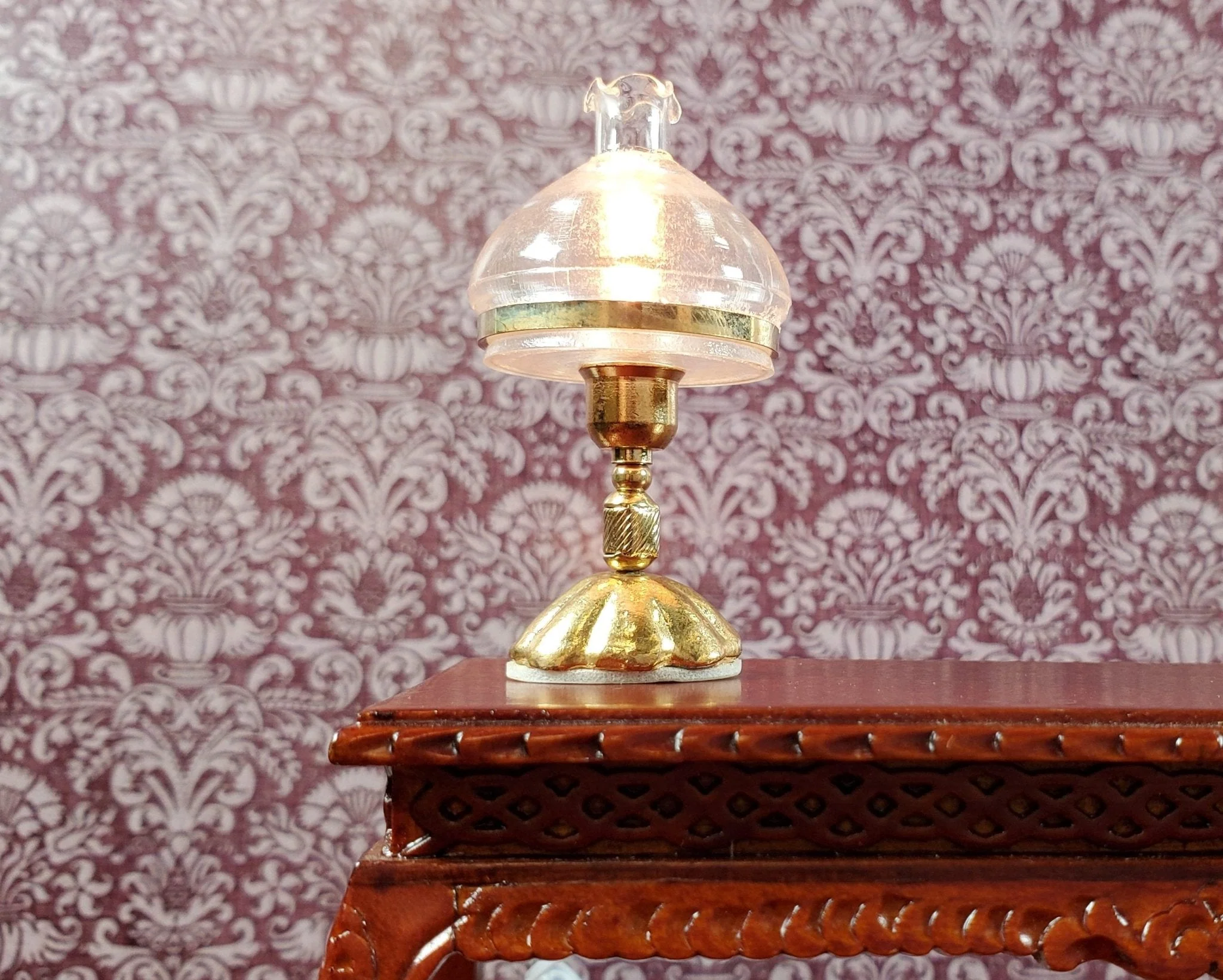 Dollhouse Hurricane Oil Lamp Table Light 12 Volt Light 1:12 Scale Miniature - Image 4