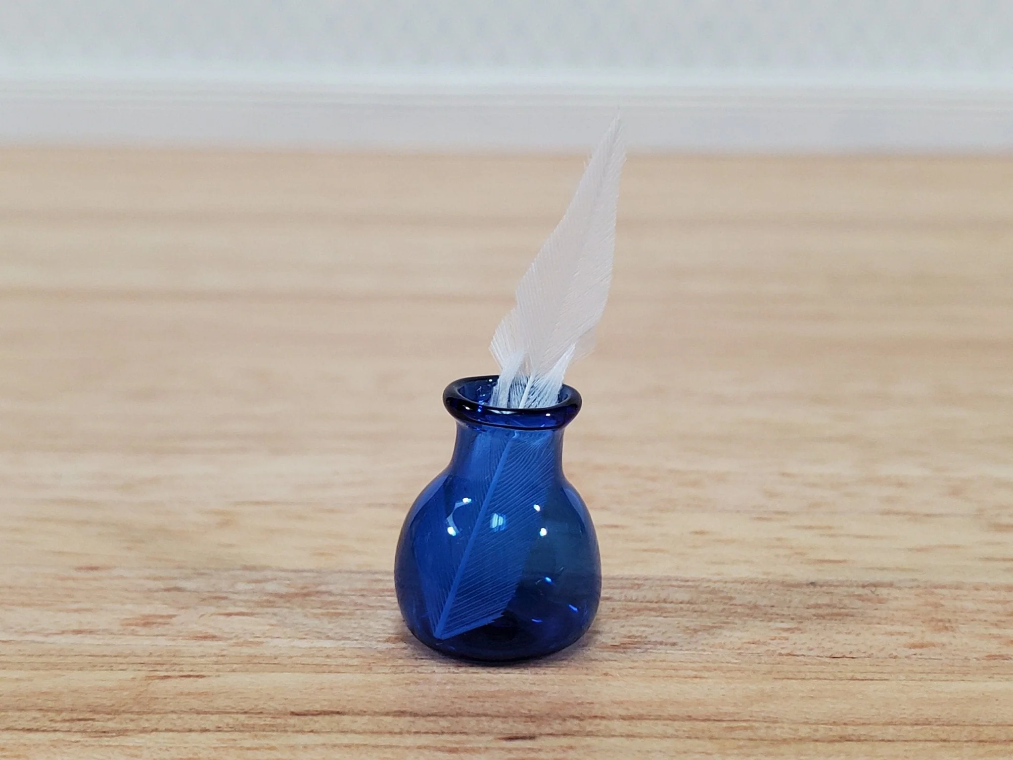 Dollhouse Inkwell with Feather Pen Cobalt Blue Glass 1:12 Scale Miniature Accessories - Image 2