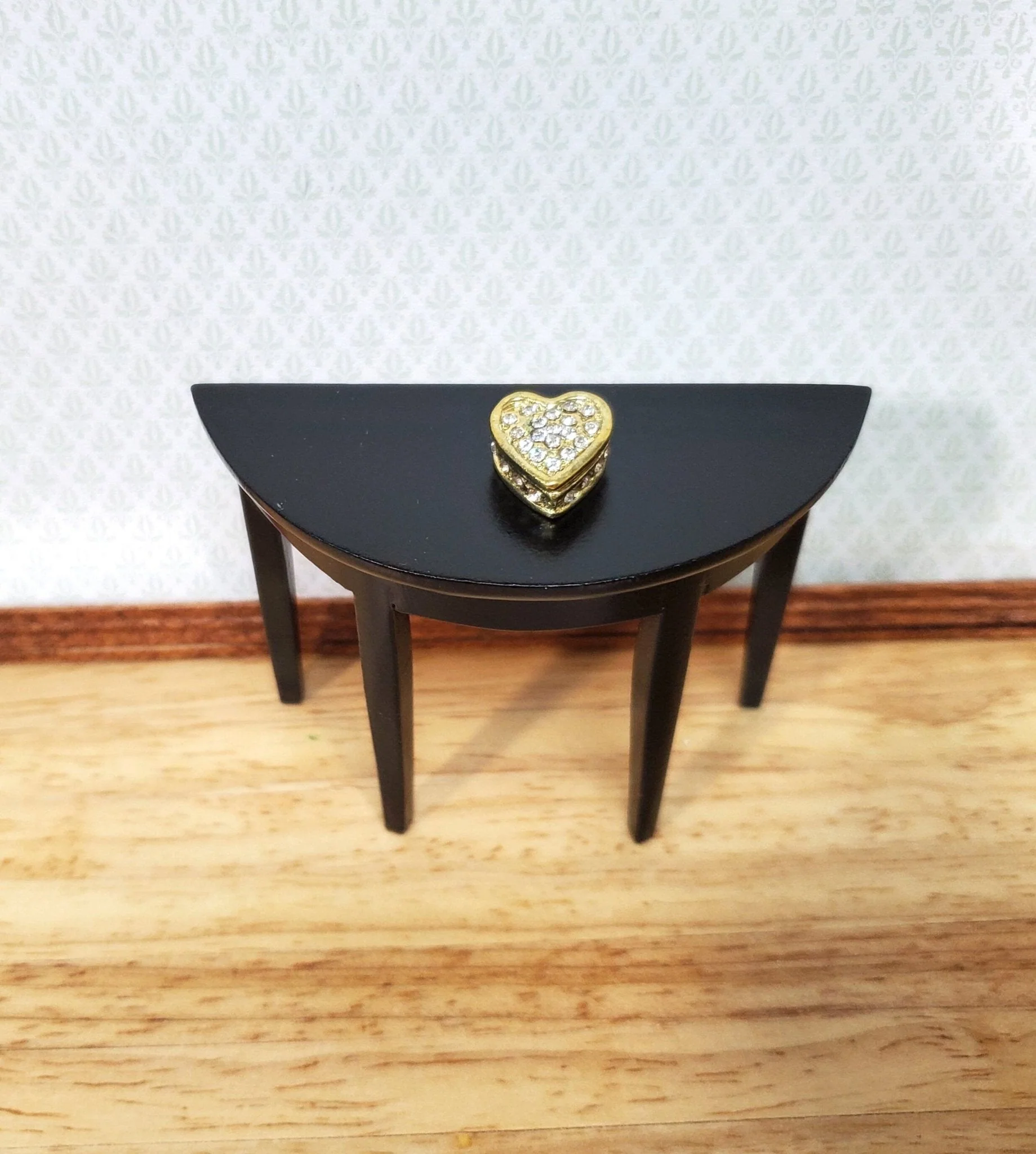 Dollhouse Jewelry Box with Crystal Jewels Heart Shape Opening Lid 1:12 Scale - Image 4