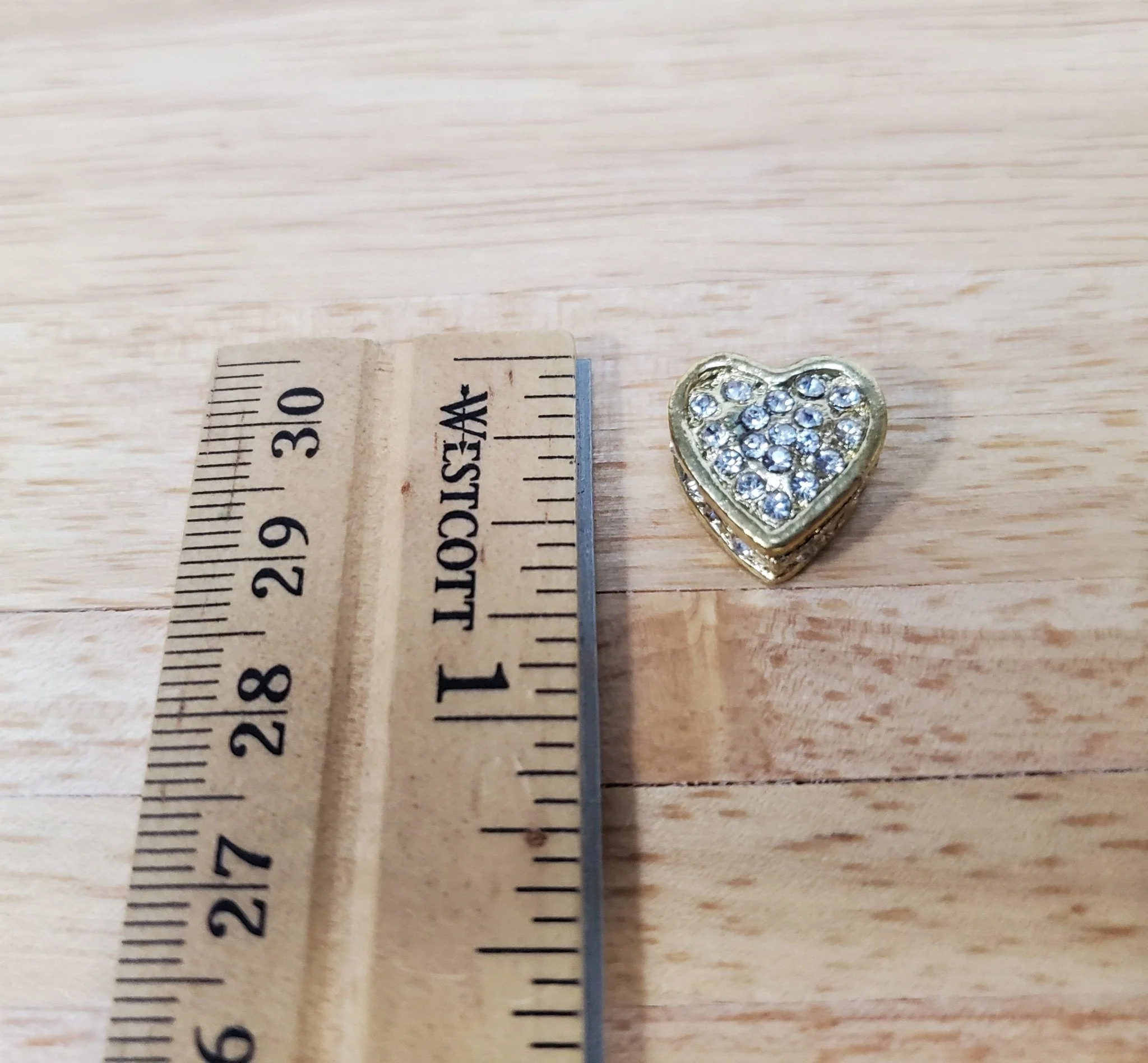 Dollhouse Jewelry Box with Crystal Jewels Heart Shape Opening Lid 1:12 Scale - Image 5