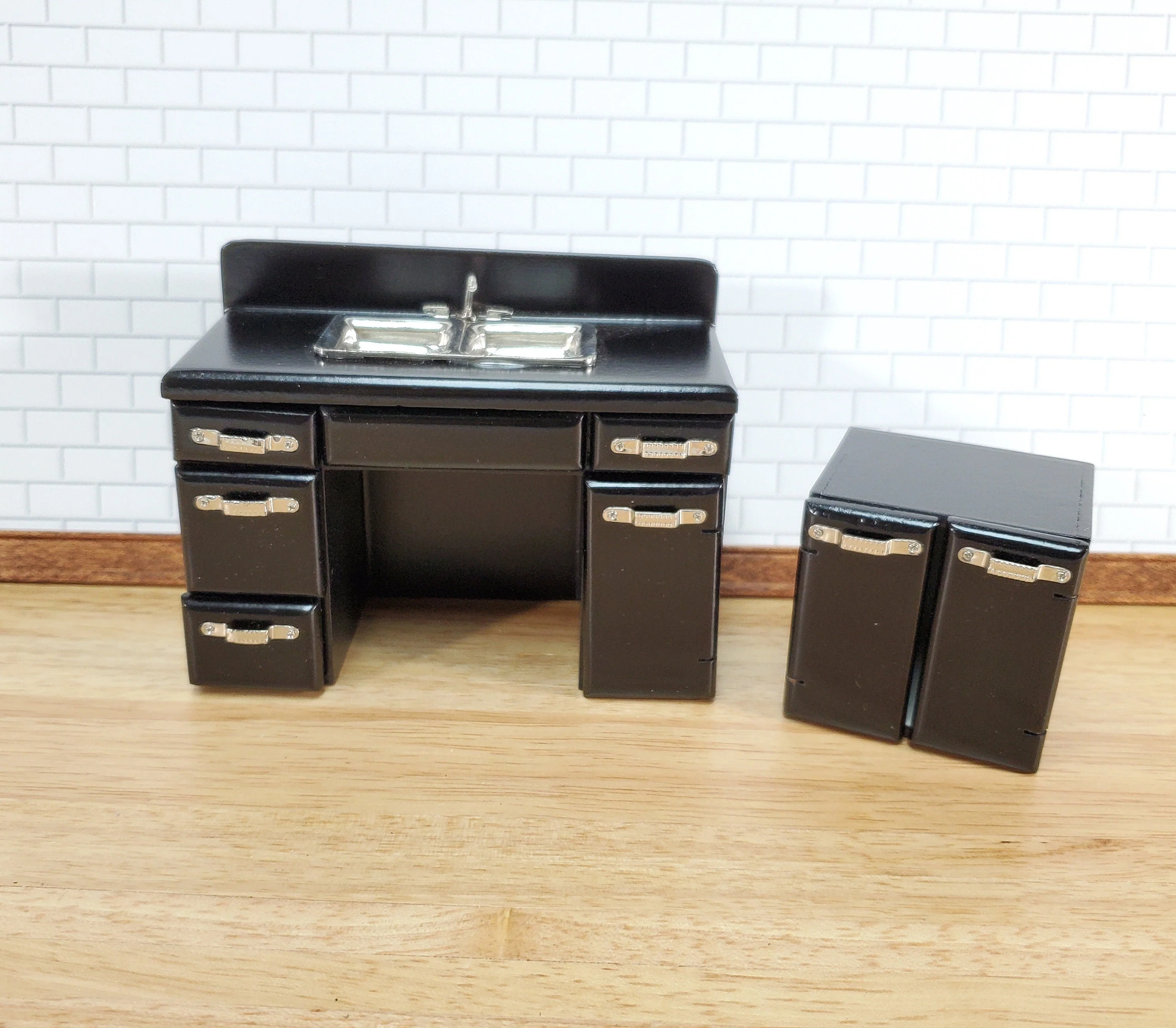 ollhouse 1950s Kitchen Sink with Cabinet Retro Style BLACK 1:12 Scale Miniature - Image 4