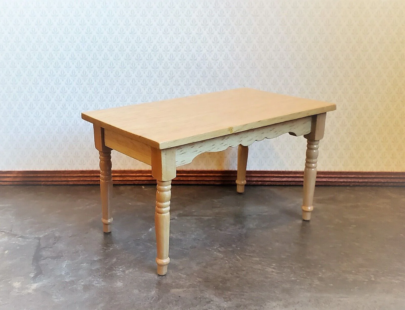 Dollhouse Kitchen Table Light Oak Finish 1:12 Scale Miniature Furniture - Image 2