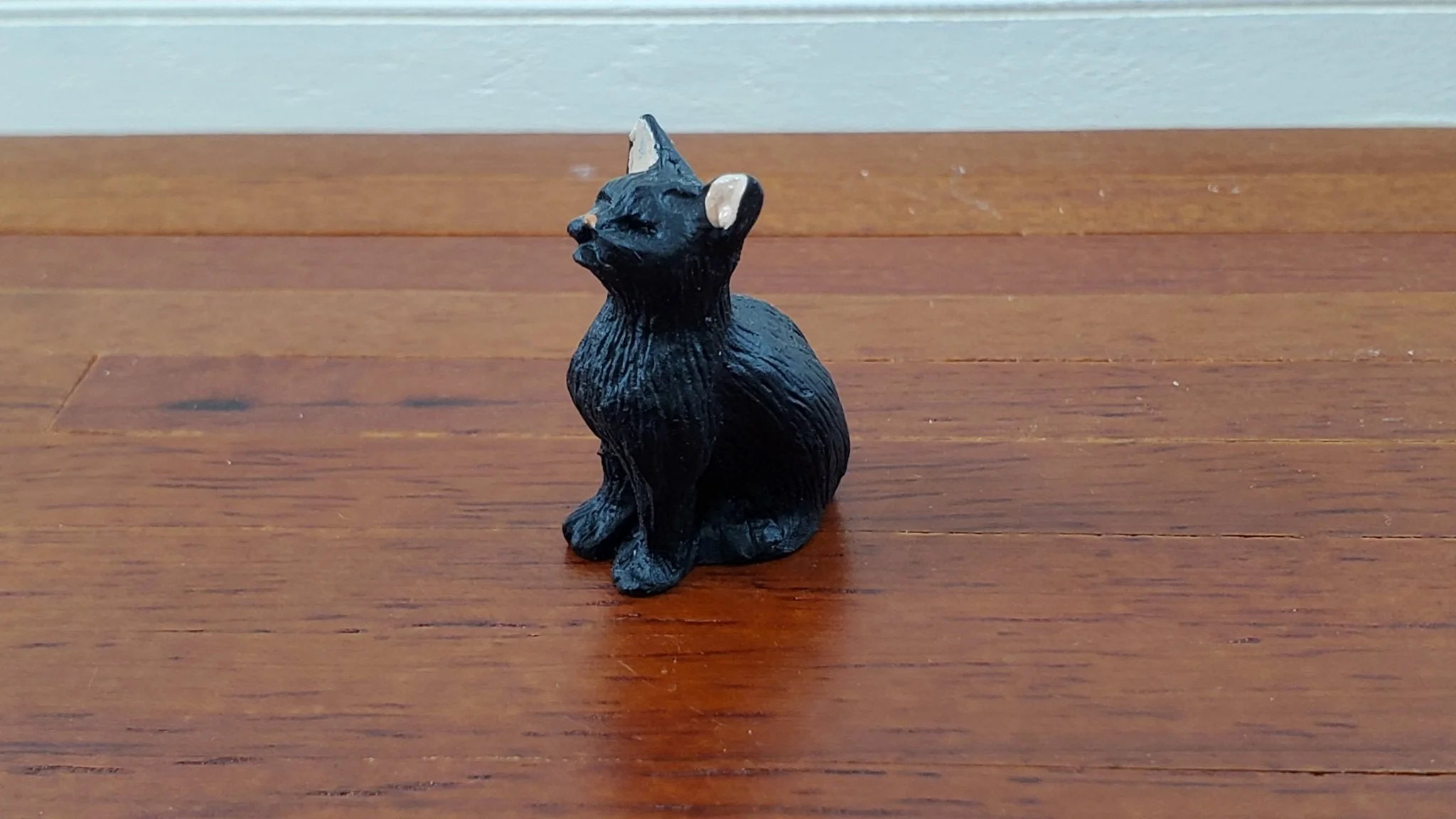Dollhouse Kitty Cat Black Eyes Closed Sitting 1:12 Scale Miniature Pet - Image 2