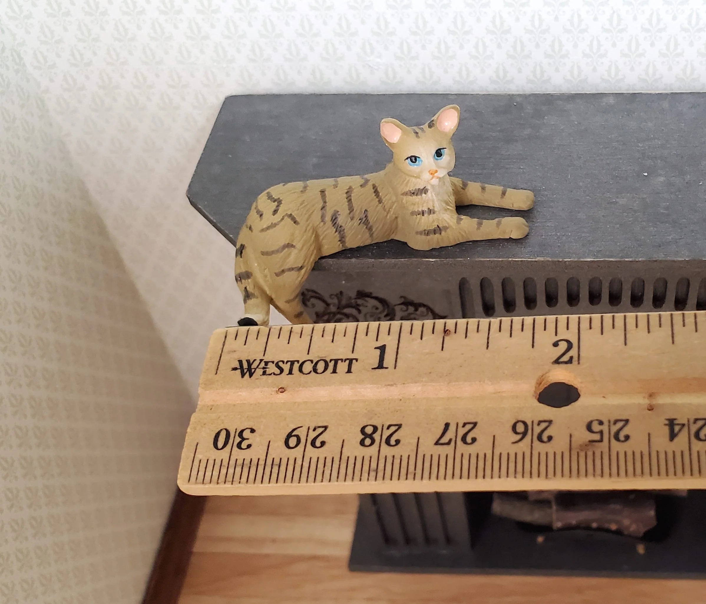 Dollhouse Kitty Cat Brown Tabby Shelf Sitter Leg Down 1:12 Scale Miniature Pet - Image 5