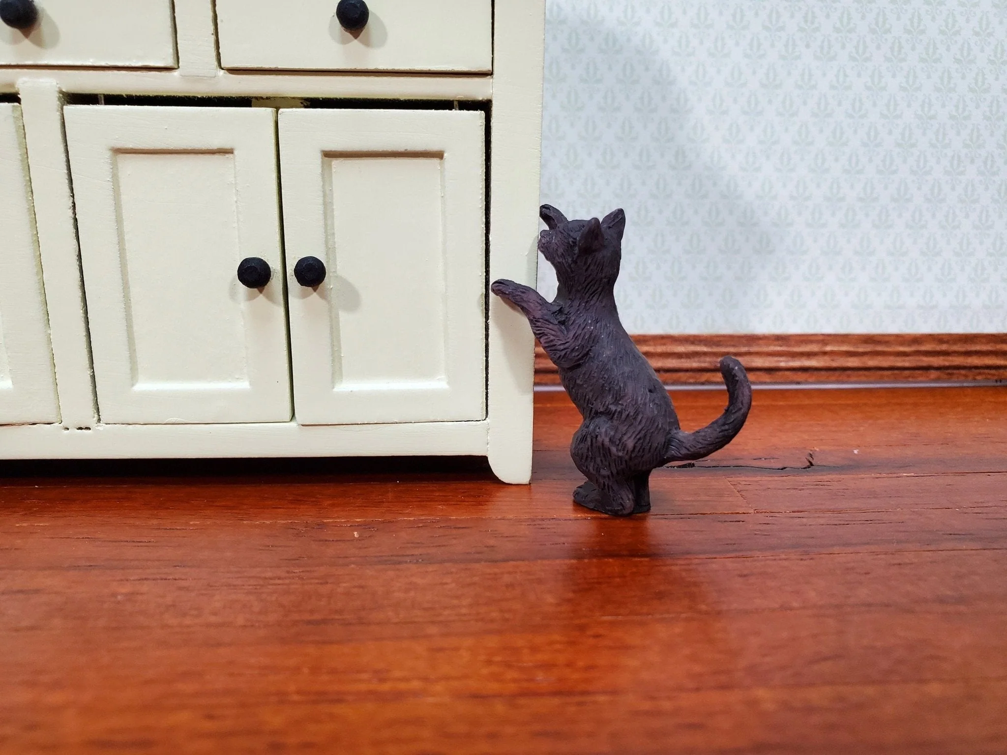 Dollhouse Kitty Cat Dark Brown Playful Reaching 1:12 Scale Miniature Pet - Image 2