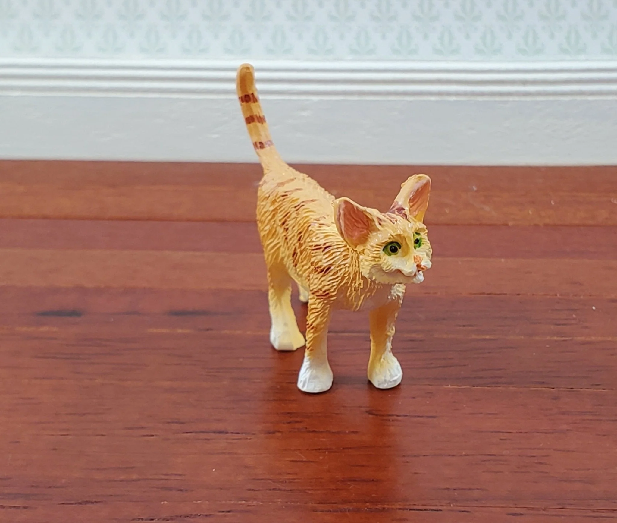 Dollhouse Kitty Cat Orange Tabby Walking 1:12 Scale Miniature Pet