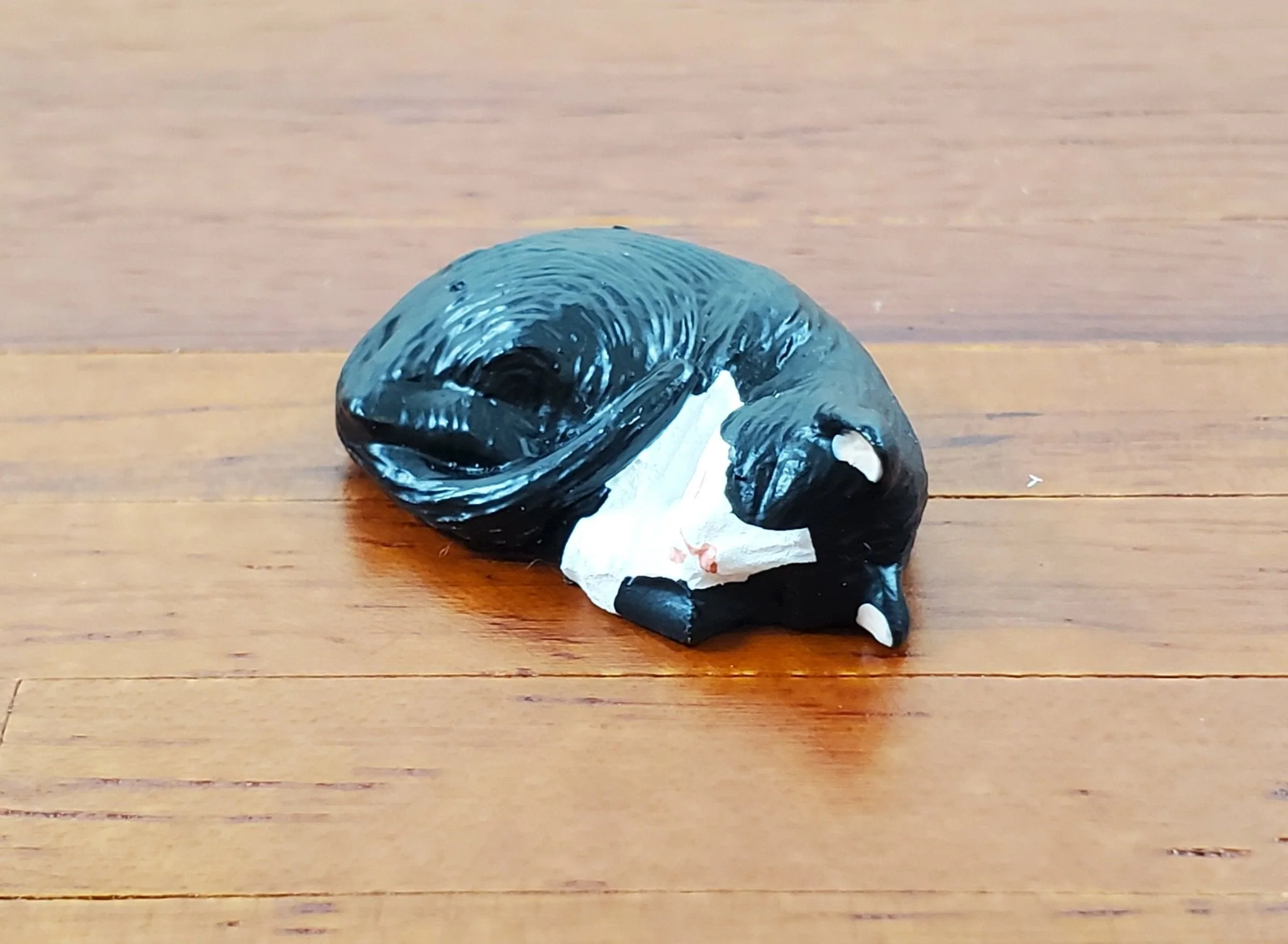 Dollhouse Kitty Cat Tuxedo Black and White Sleeping 1:12 Scale Miniature Pet - Image 2