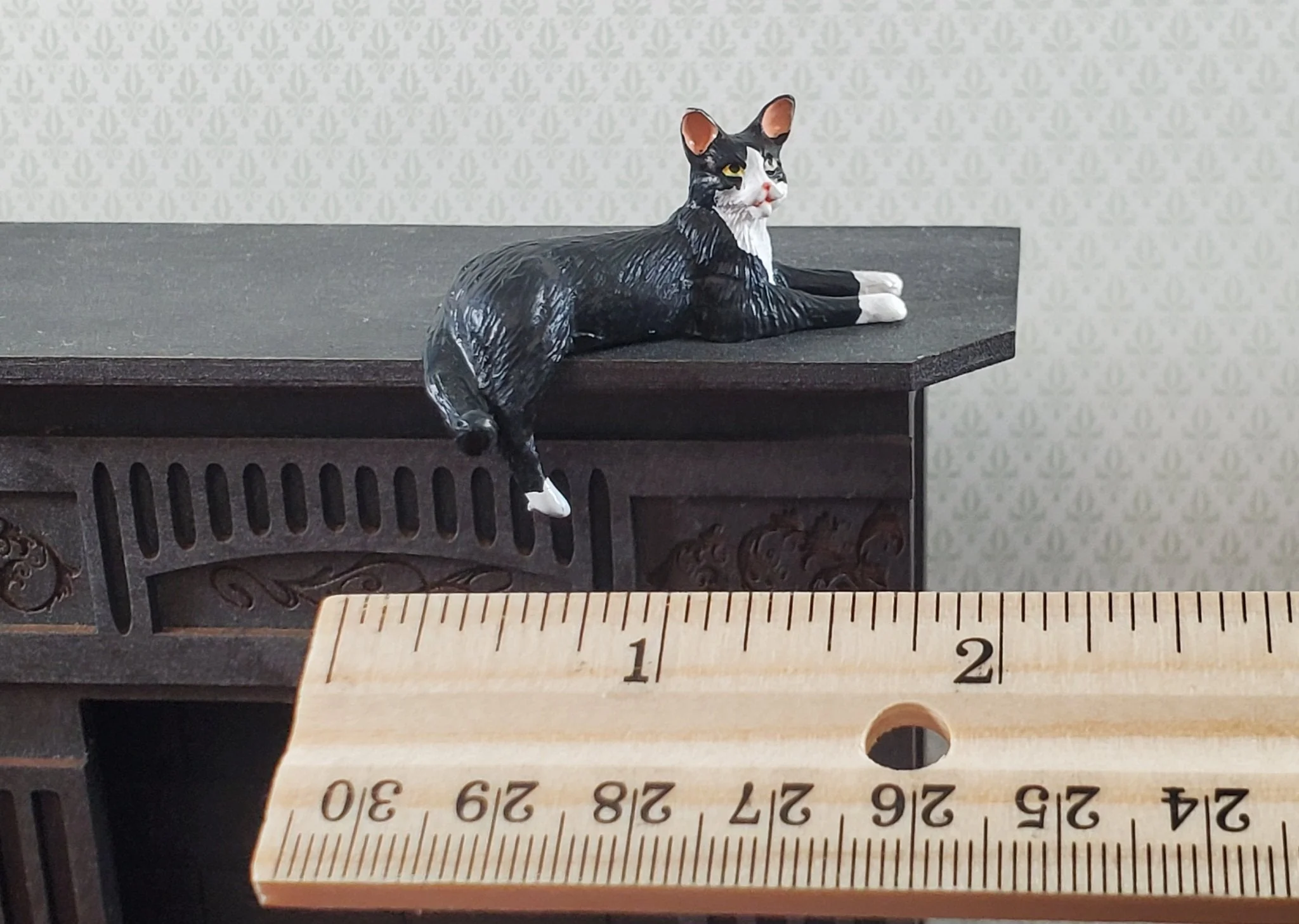 Dollhouse Kitty Cat Tuxedo Black White Shelf Sitter Leg Down 1:12 Scale Miniature - Image 4