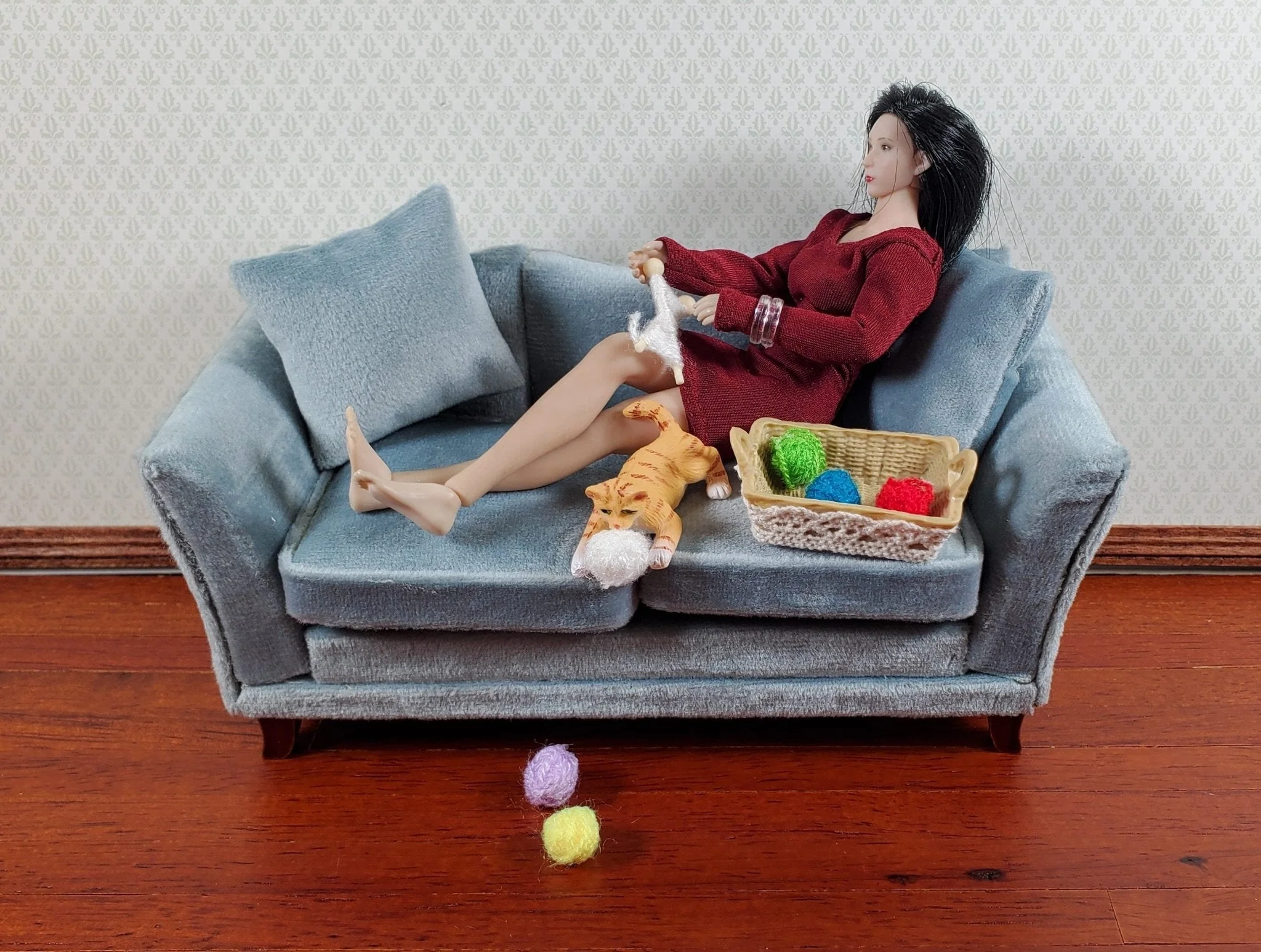 Dollhouse Knitting Basket 6 Balls of Year Needles 1:12 Scale Miniature Accessory - Image 3