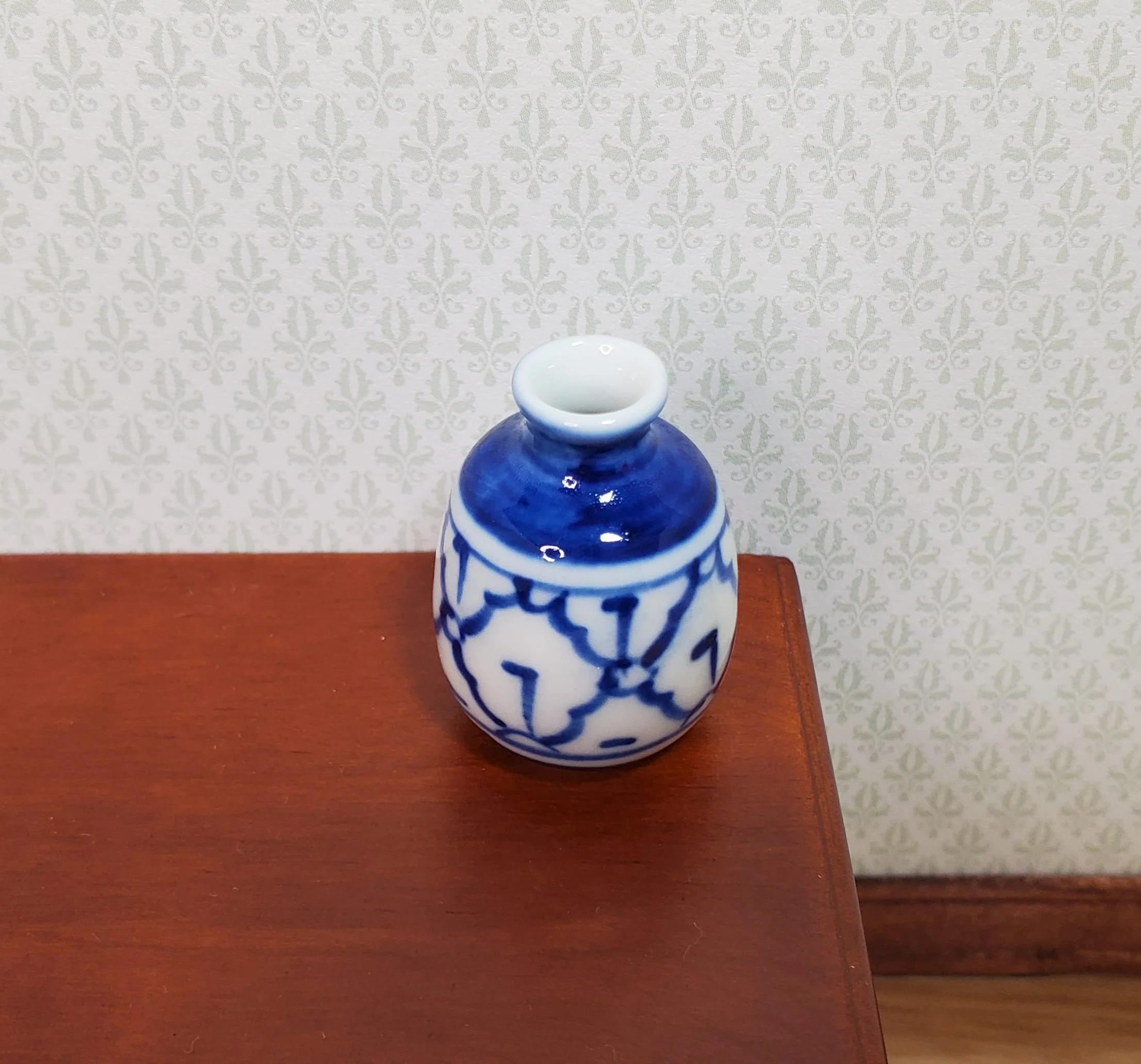 Dollhouse Large Blue & White Decorative Vase Ceramic 1:12 Scale Miniature - Image 2