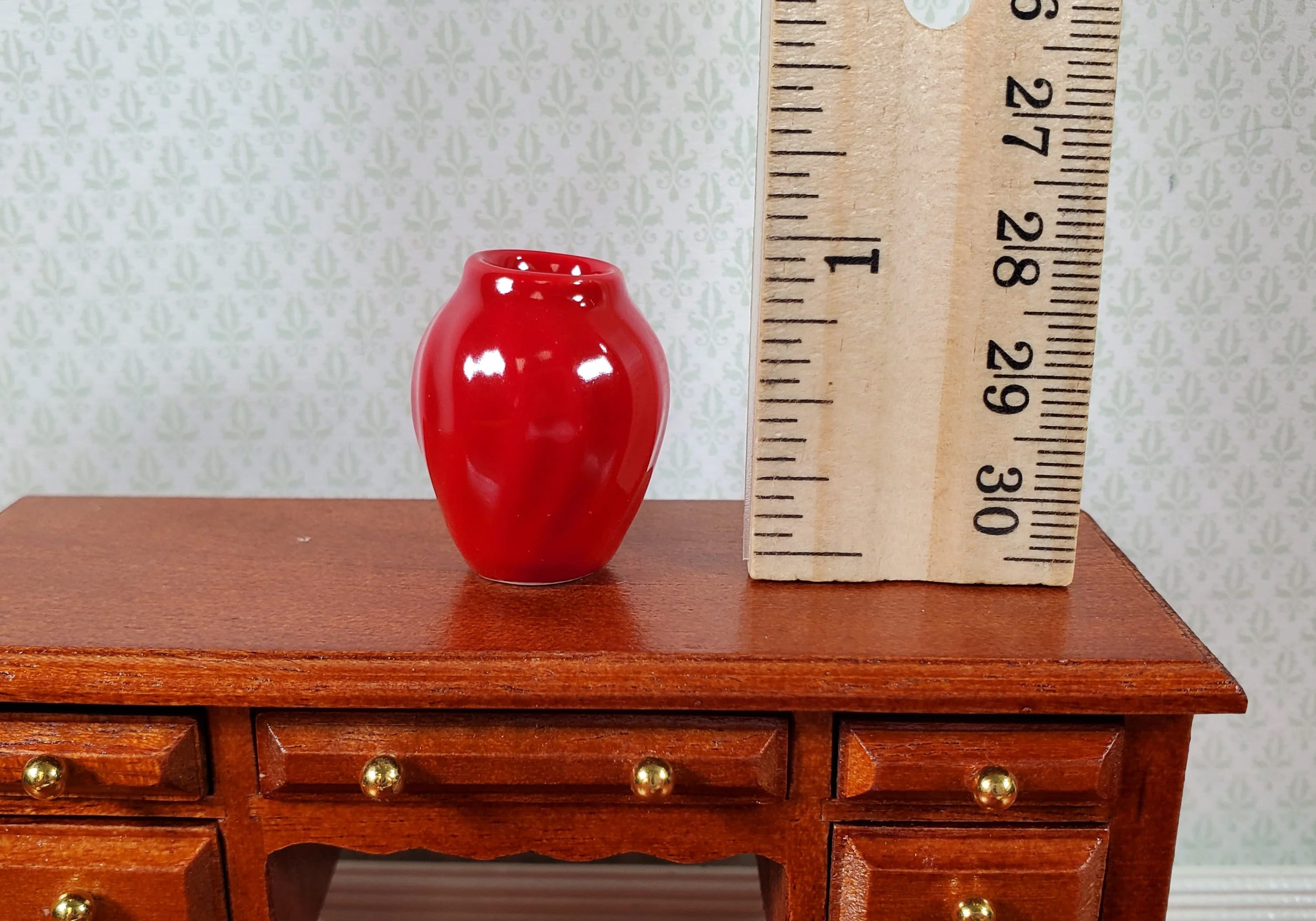 Dollhouse Large Red Swirl Patterned Ceramic Vase 1:12 Scale Miniature - Image 3