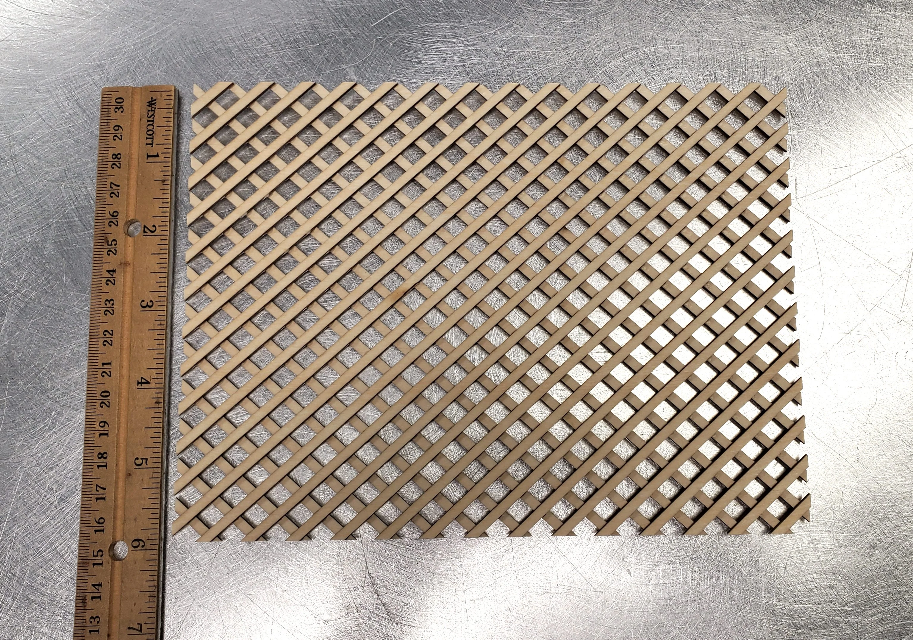 Dollhouse Lattice Panel 8x6 Garden Decorative Wood 1:12 Scale Miniature - Image 3