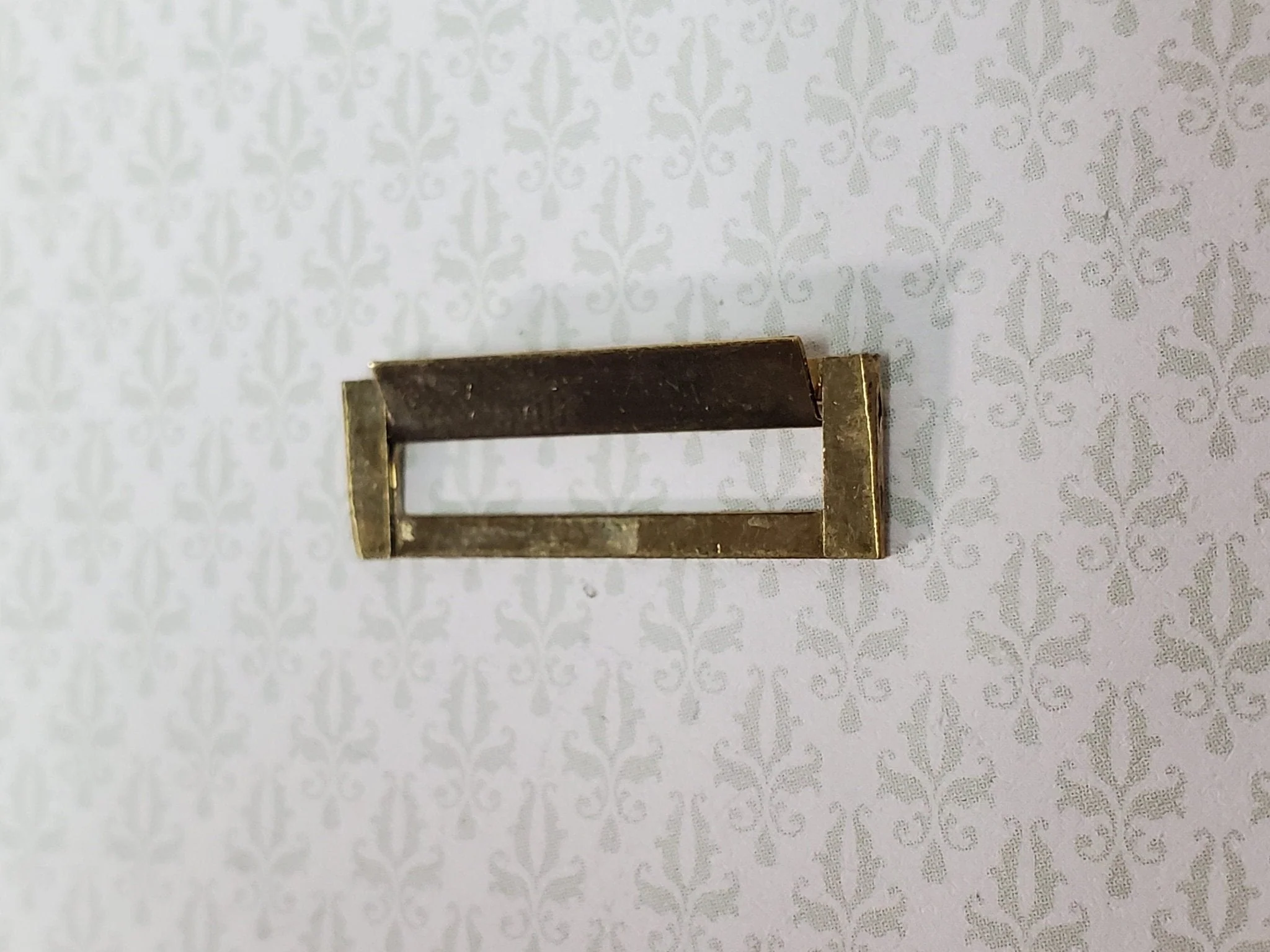 Dollhouse Letter Mail Slot for Exterior Door Opens Closes 1:12 Scale Gold Brass Metal - Image 2