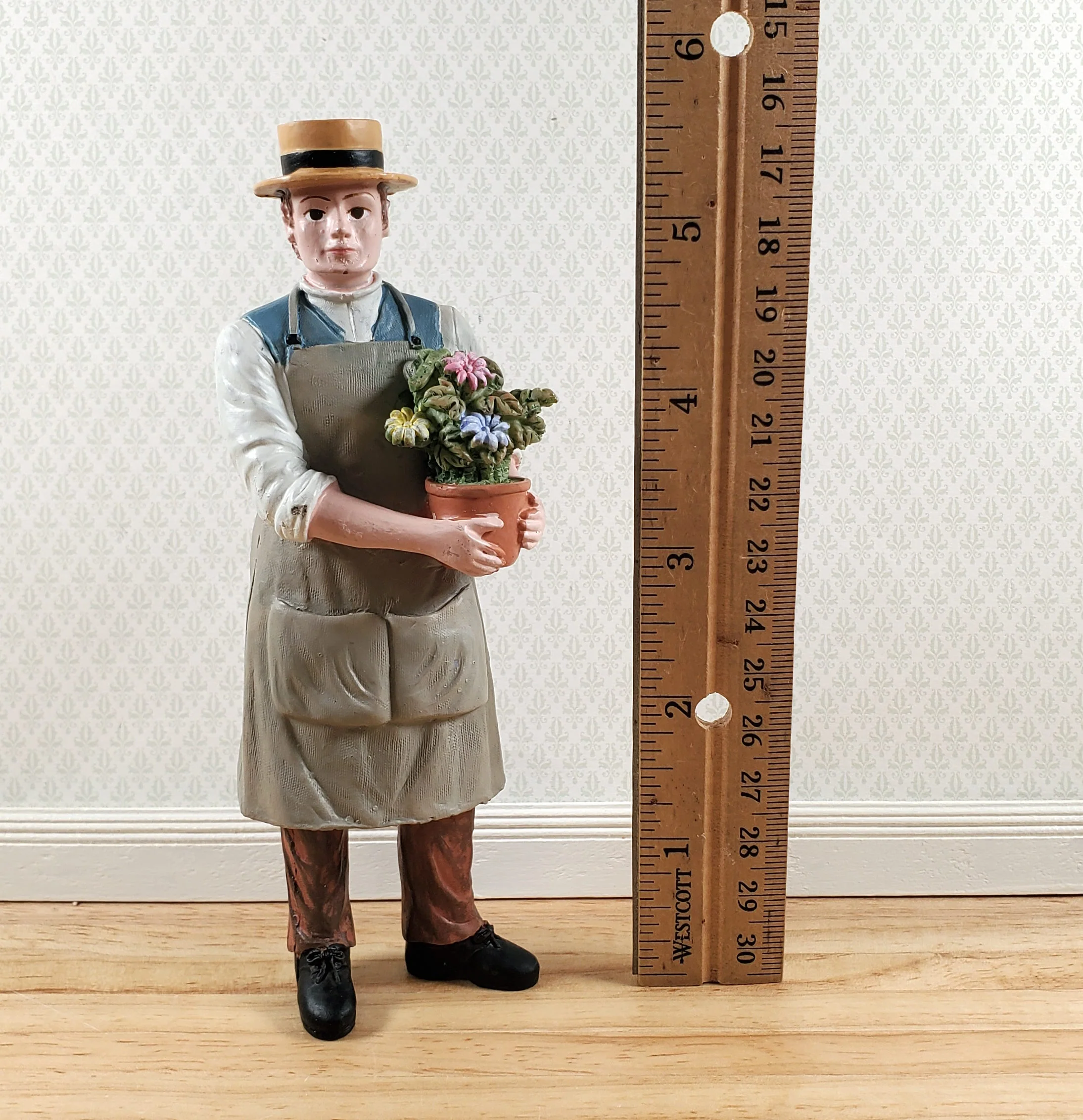 Dollhouse Man Florist Gardener Standing with Flowers 1:12 Scale Miniature Doll - Image 3