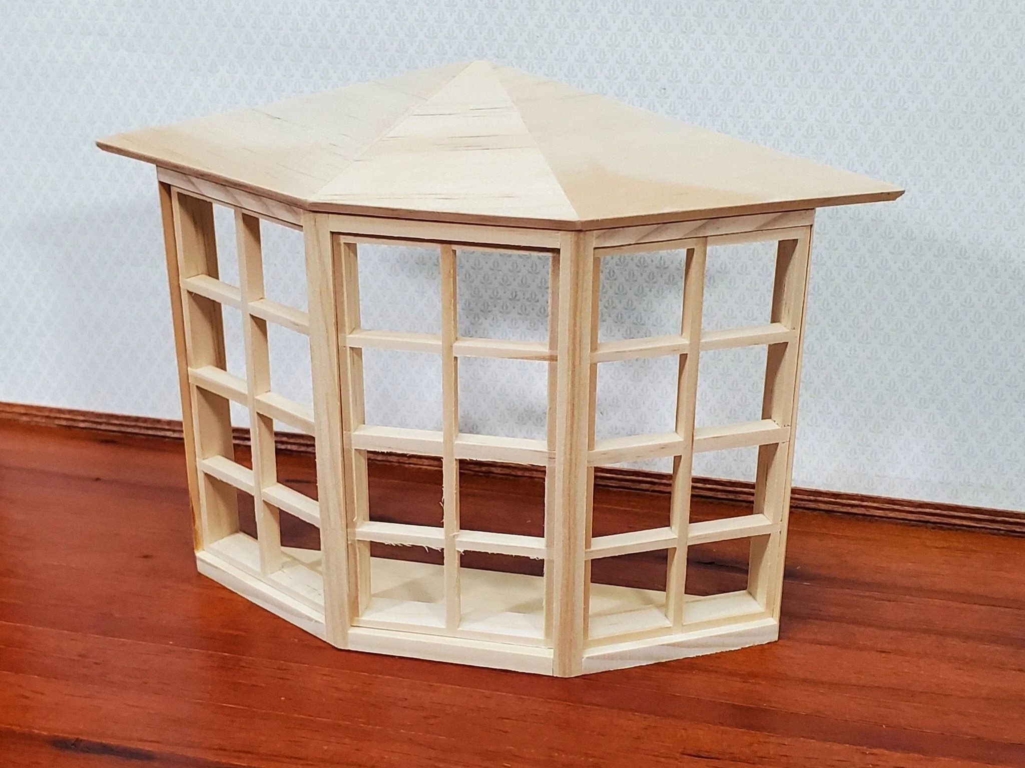 Dollhouse Miniature 3 Bay Window Large 24 Light 1:12 Scale Houseworks 5008 - Image 2