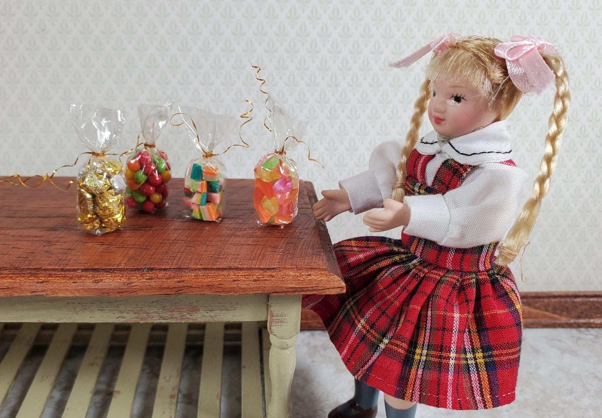 Dollhouse Miniature 9 Bags of Candy Treats for Sweet Shop 1:12 Scale Candies - Image 2