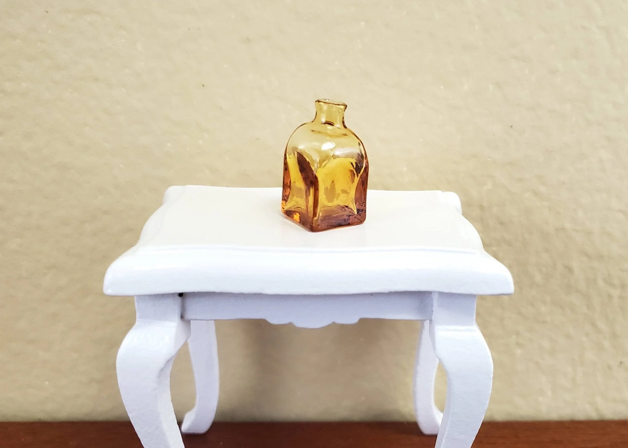 Dollhouse Miniature Amber Bottle Jar Vase Square Bottom 11/16" 1:12 Scale