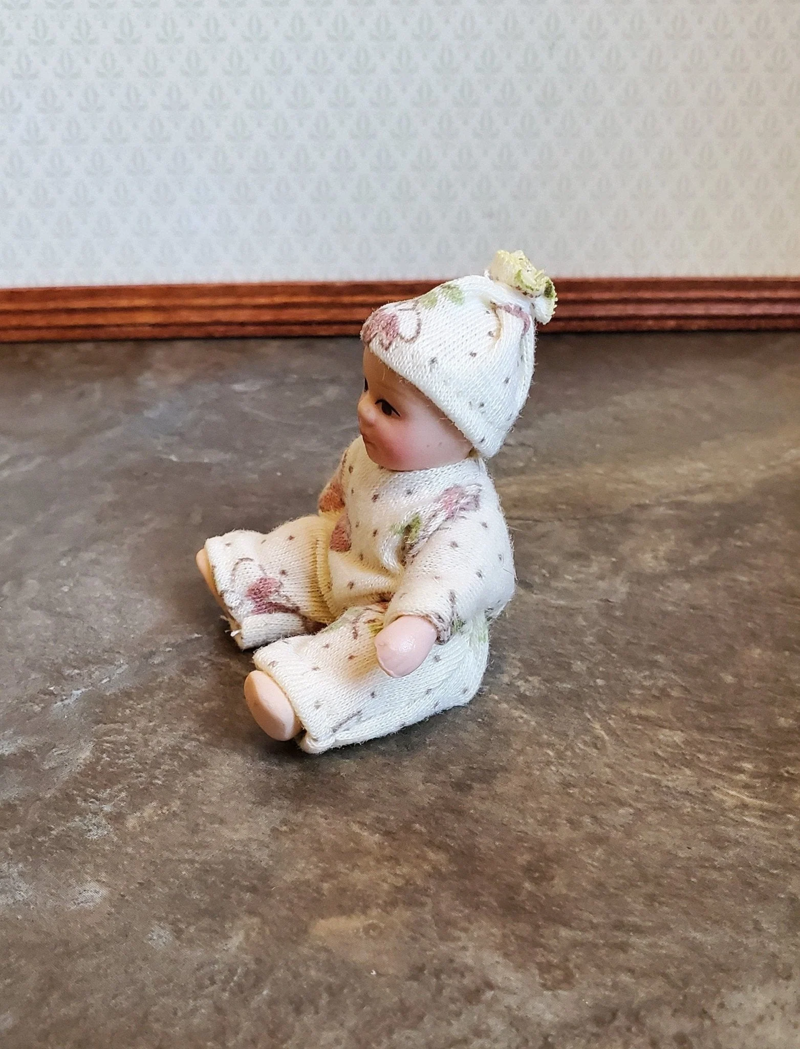 Dollhouse Miniature Baby Doll Porcelain Moveable 1:12 Scale Sleeper Cap - Image 3