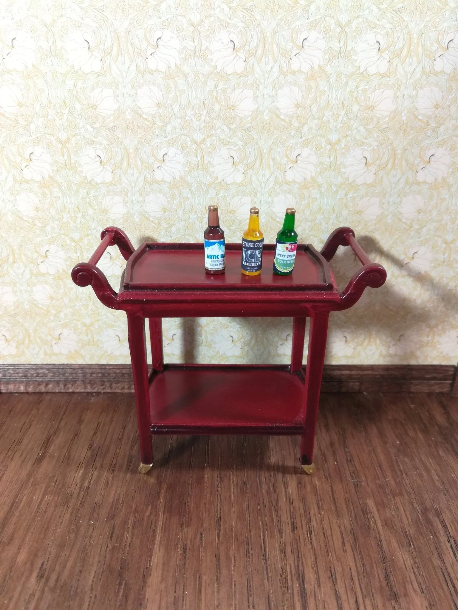 Dollhouse Miniature Beer Bottles x3 Tiny Bottles 1:12 Scale Drinks - Image 2