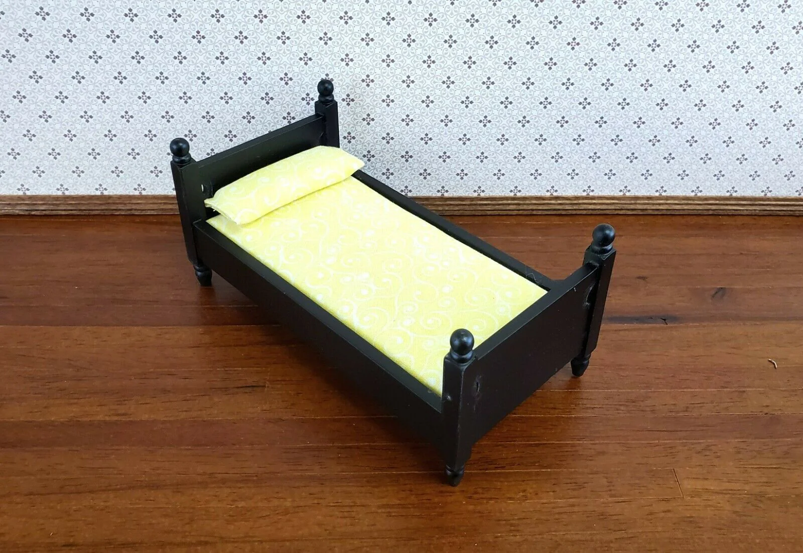 Dollhouse Small Child's Bed Black 1:12 Scale Miniature Furniture Wood
