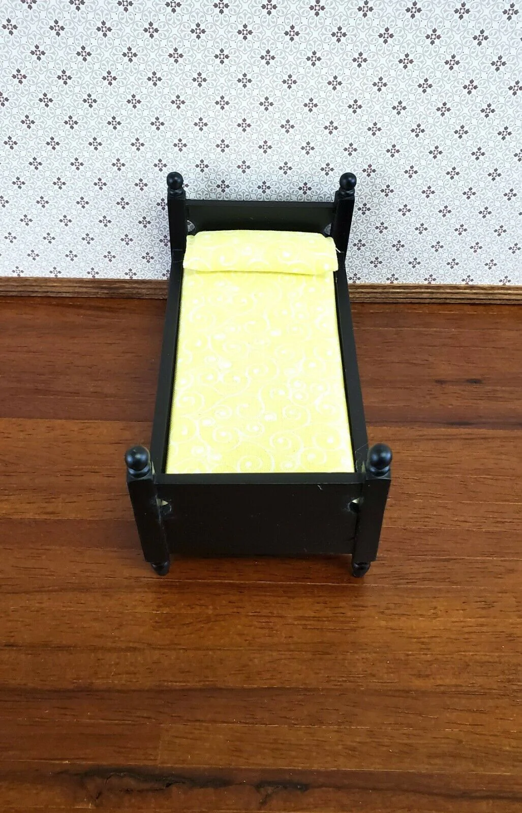 Dollhouse Small Child's Bed Black 1:12 Scale Miniature Furniture Wood - Image 3