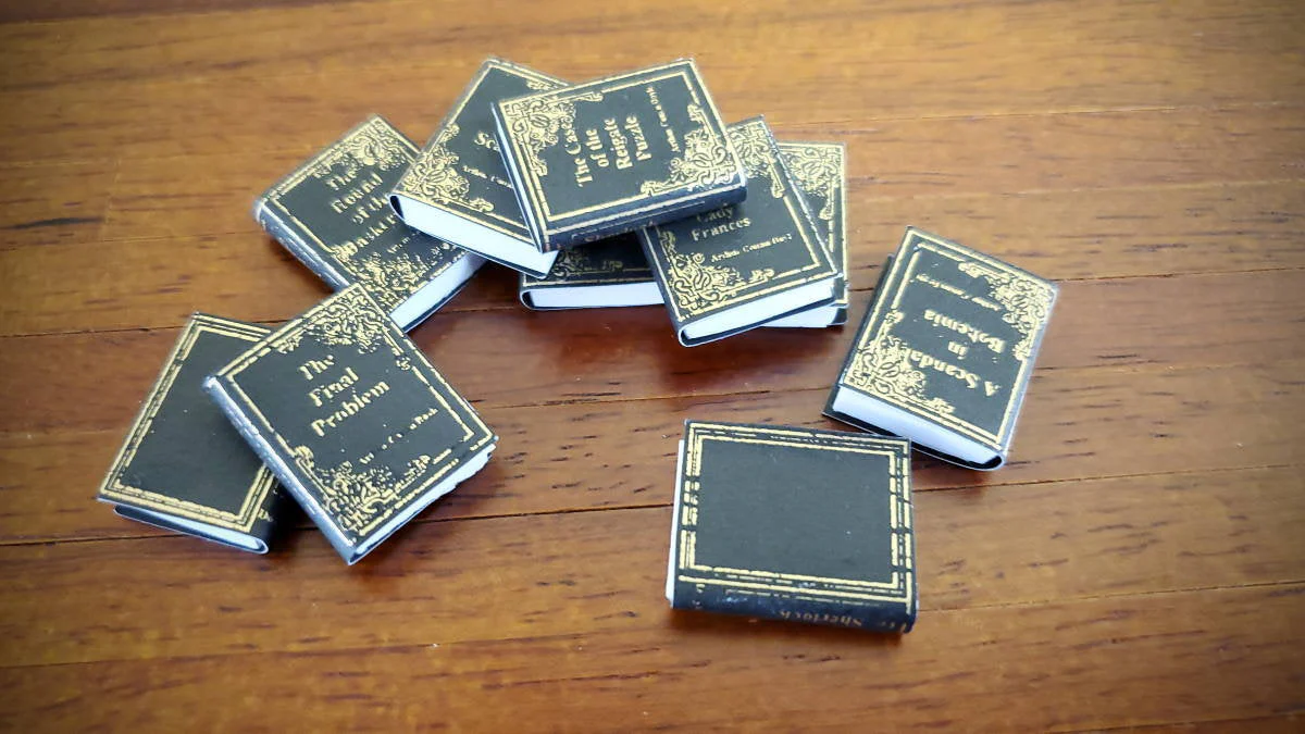 Dollhouse Miniature Book Set x10 Sherlock Holmes 1:12 Scale (blank inside) - Image 3