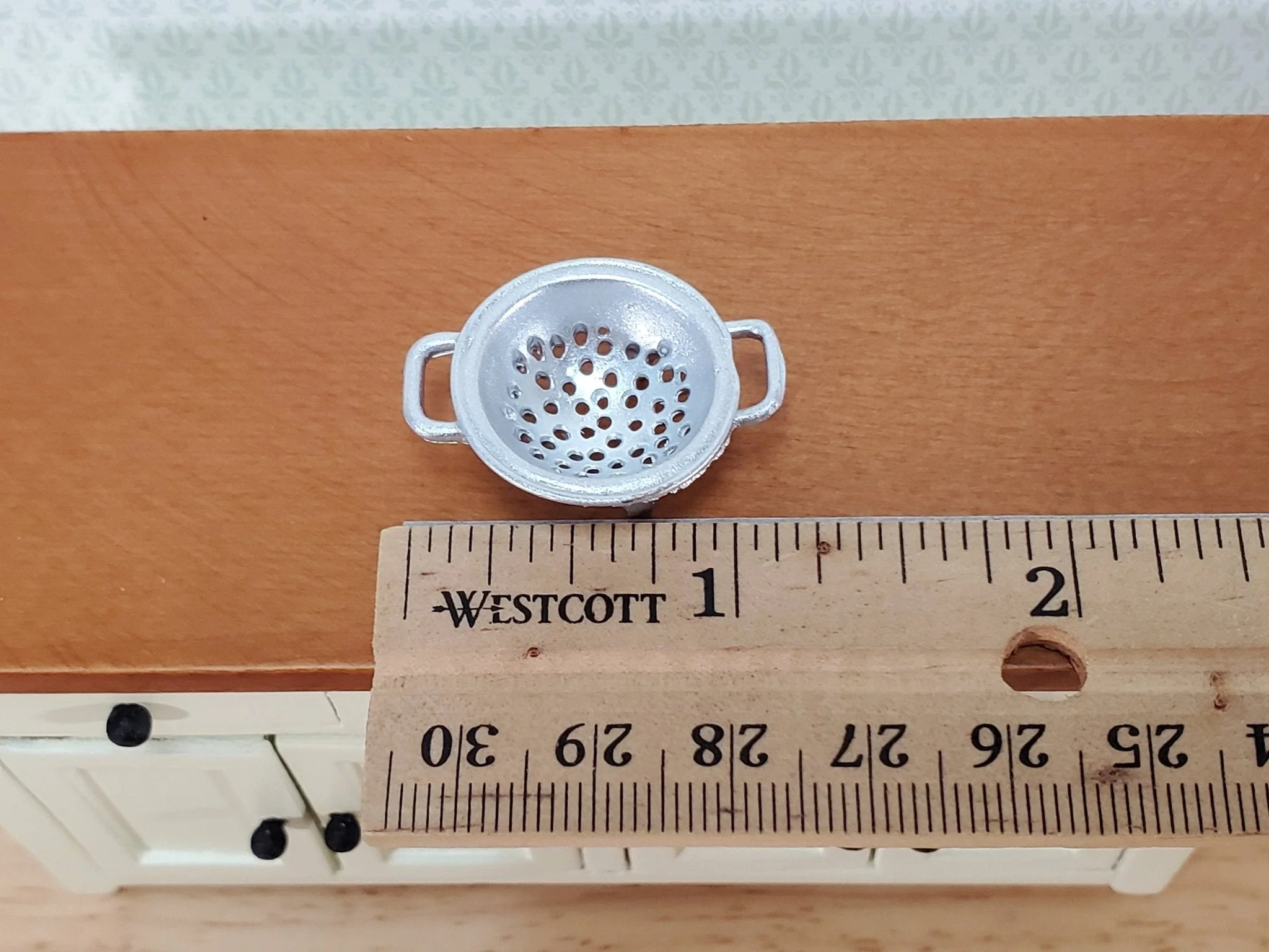Dollhouse Miniature Colander Strainer Metal 1:12 Scale Kitchen Accessories - Image 3