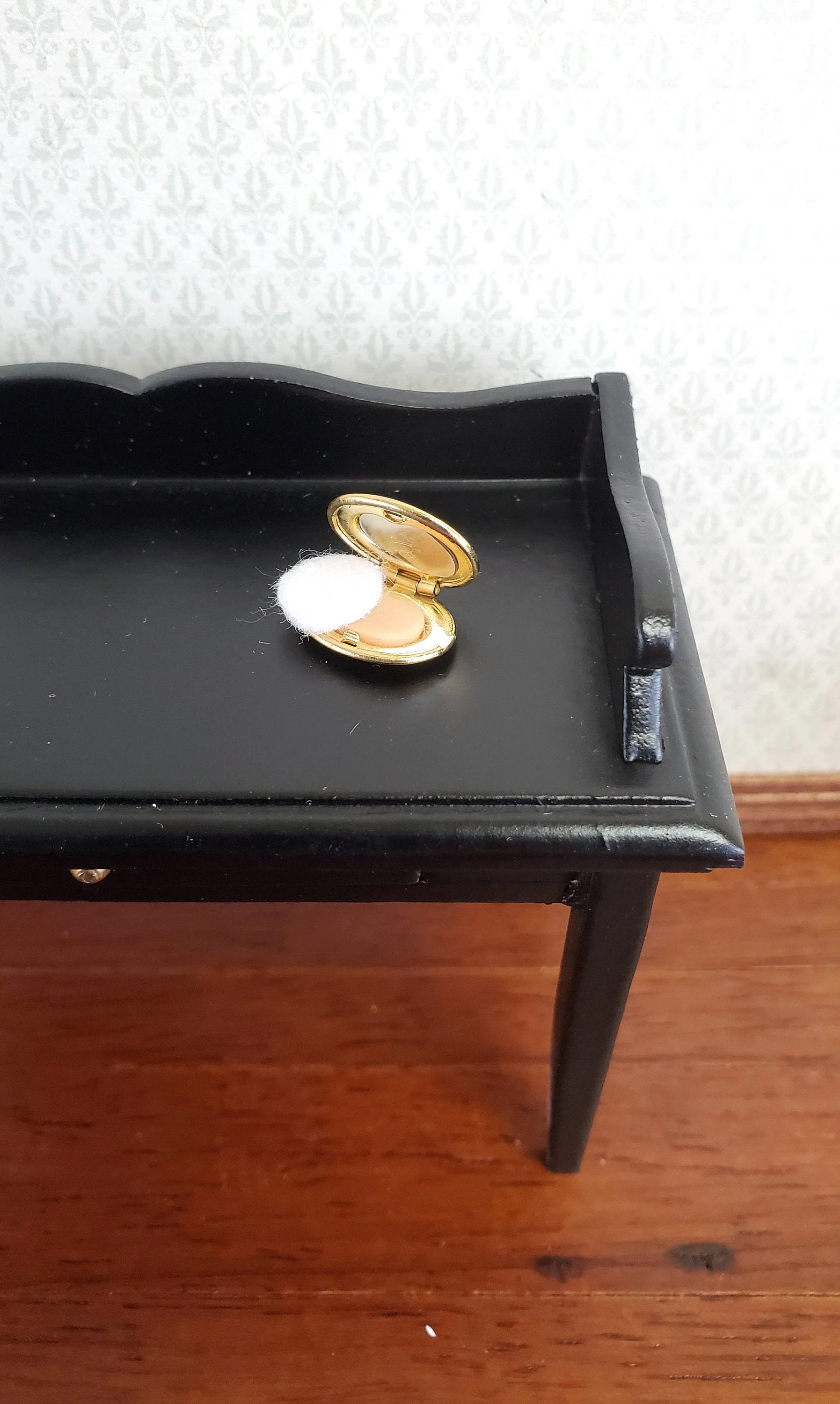 Dollhouse Miniature Compact Clasp Make-Up Container 1:6 Scale - Image 2