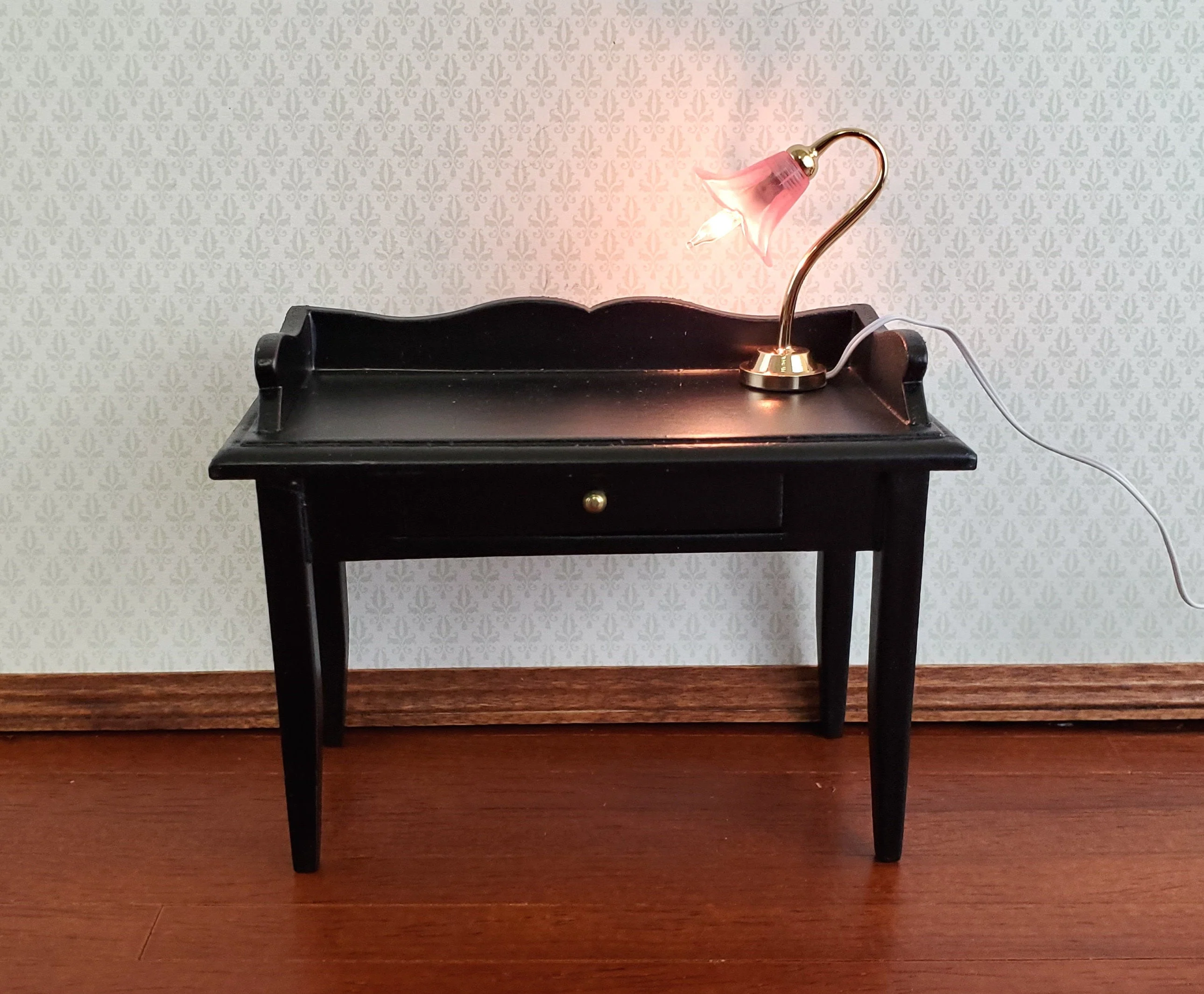 Dollhouse Desk Table Lamp Pink Flower Electric Light 1:12 Scale 12 Volt w/ Plug - Image 4