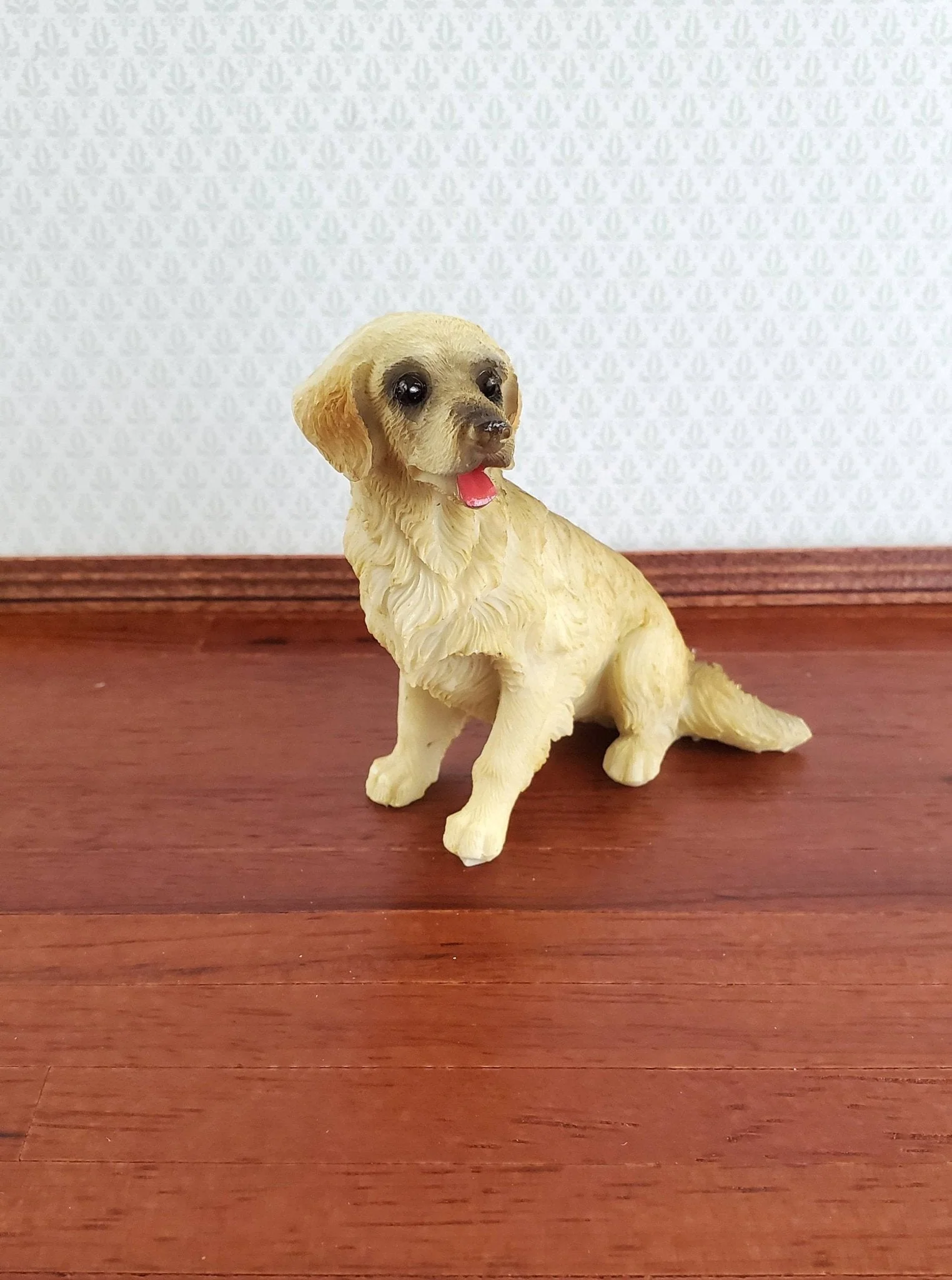 Dollhouse Miniature Dog Golden Retriever 1:12 Scale Animal Pet Resin - Image 2