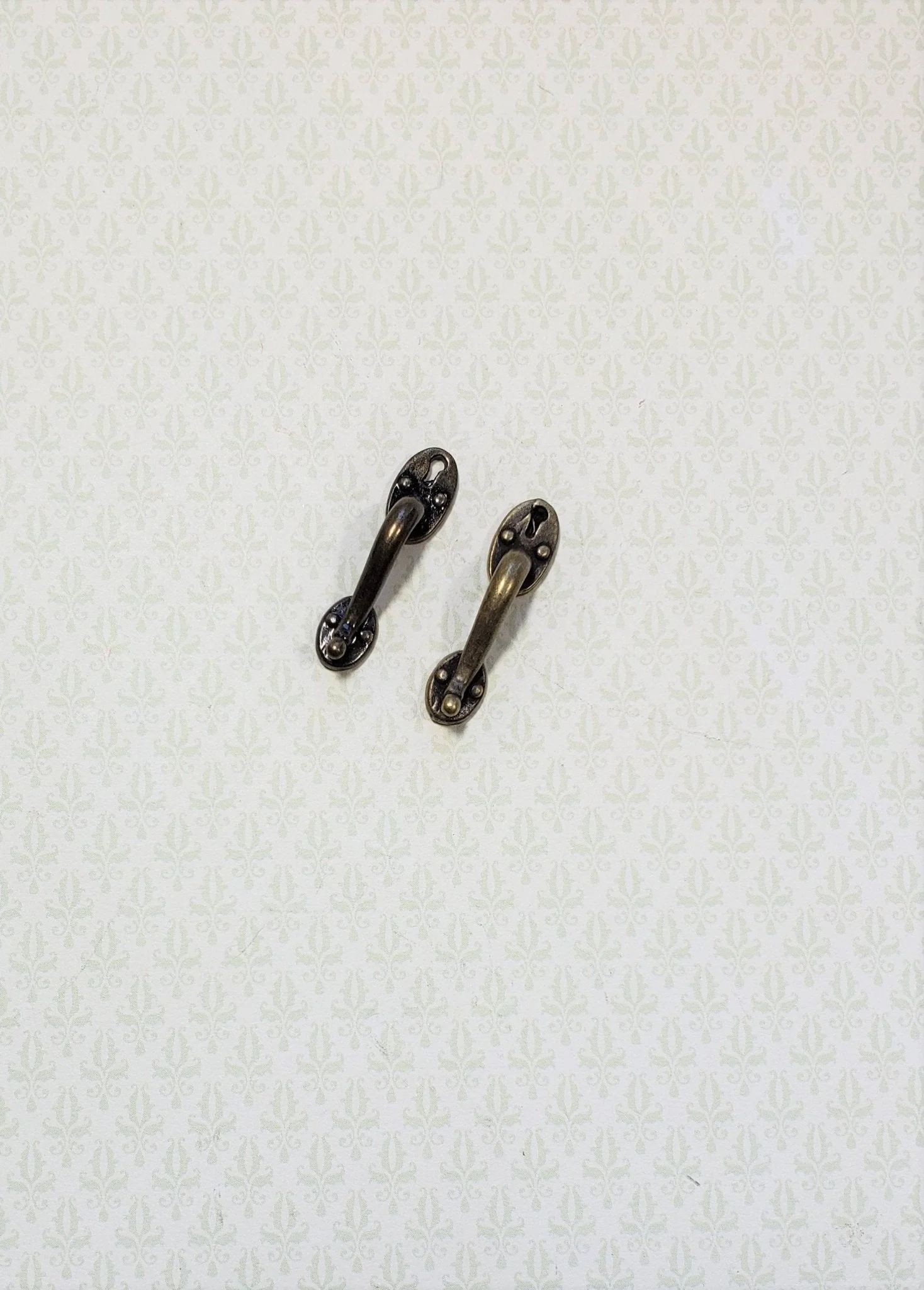 Dollhouse Miniature Door Handles Large with Keyhole 1:12 Scale Antique Bronze - Image 3
