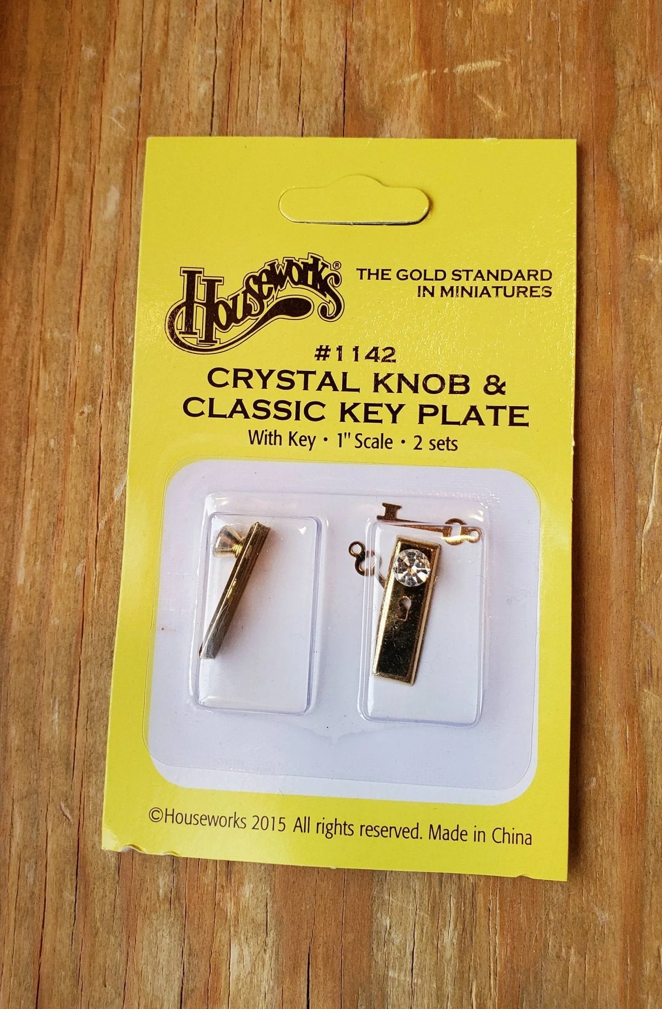Dollhouse Miniature Doorknobs Handles Gold with Crystal Knobs & Keyhole 1:12 Scale