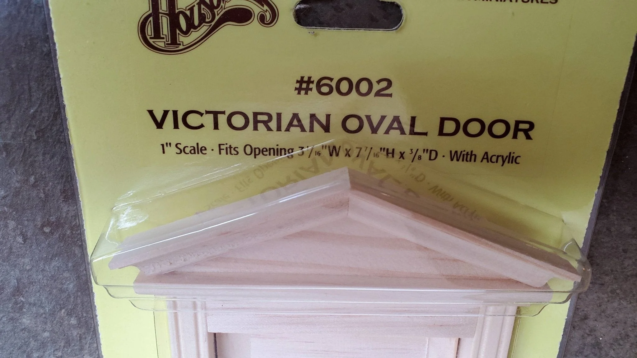 Dollhouse Miniature Exterior Door with Oval Window 1:12 Scale Houseworks 6002 - Image 3