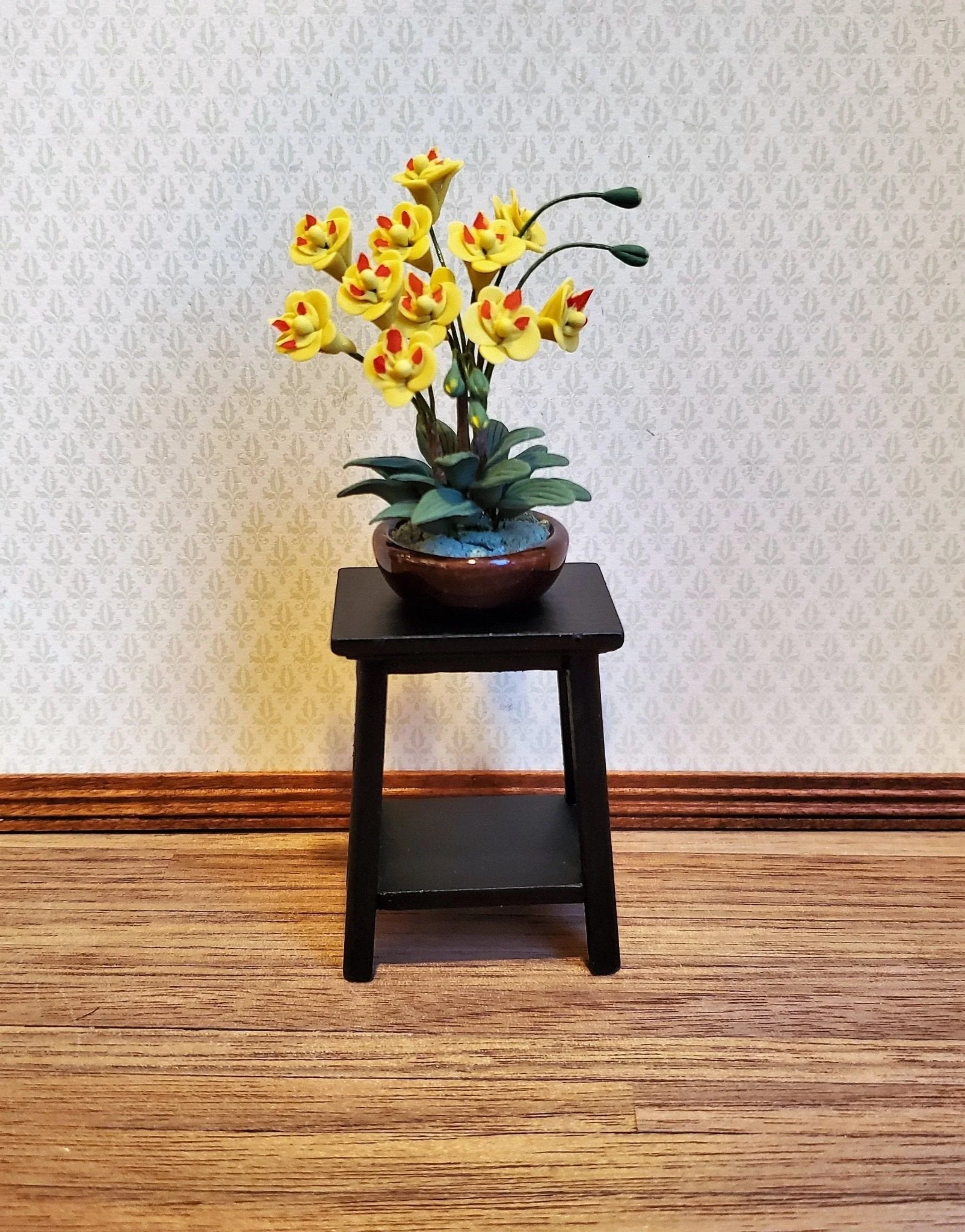Dollhouse Miniature Fern or Plant Stand Side Table Black 1:12 Scale Furniture - Image 5