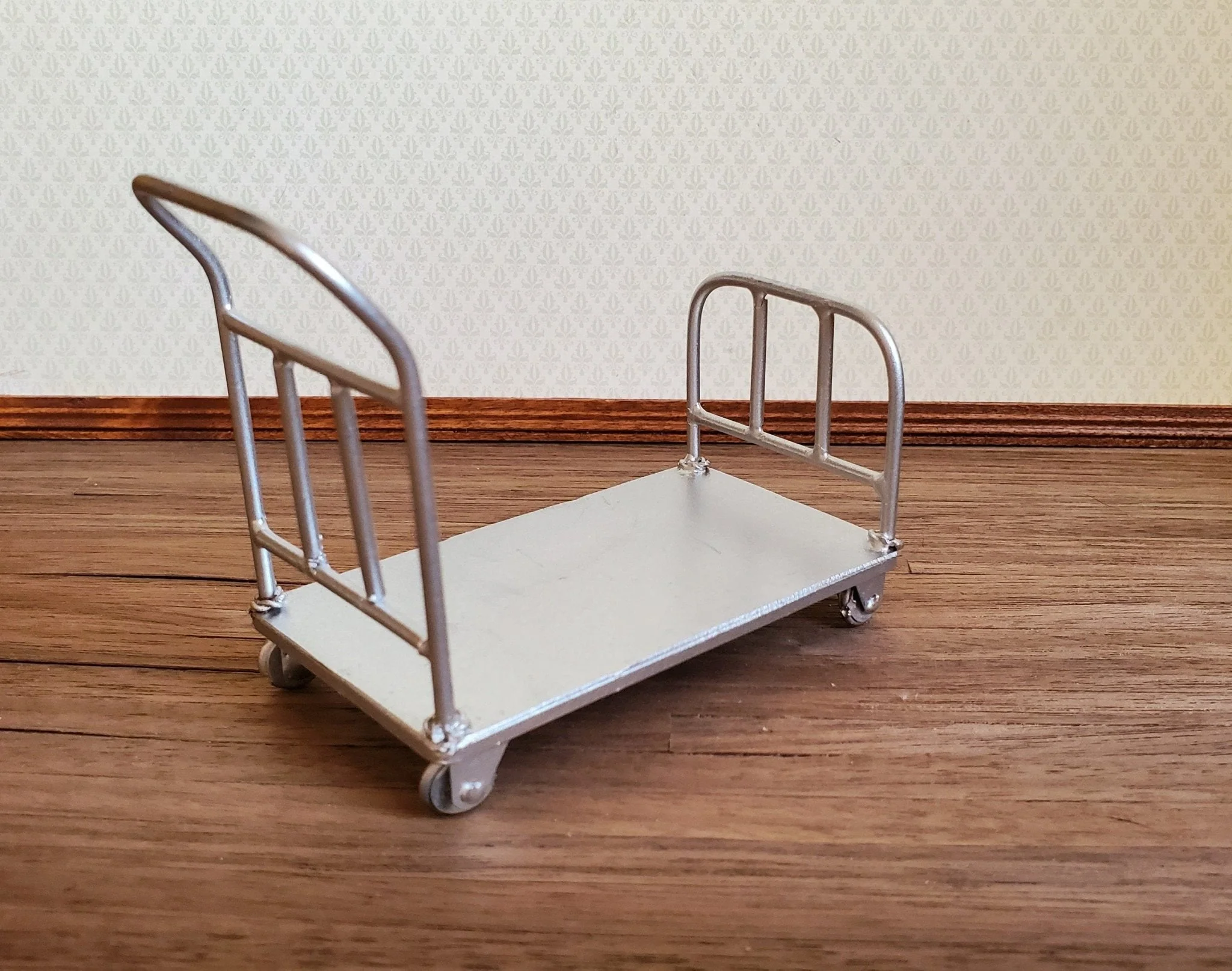 Dollhouse Miniature Flat Bed Cart Metal Utility Platform Hand Truck 1:12 Scale - Image 3