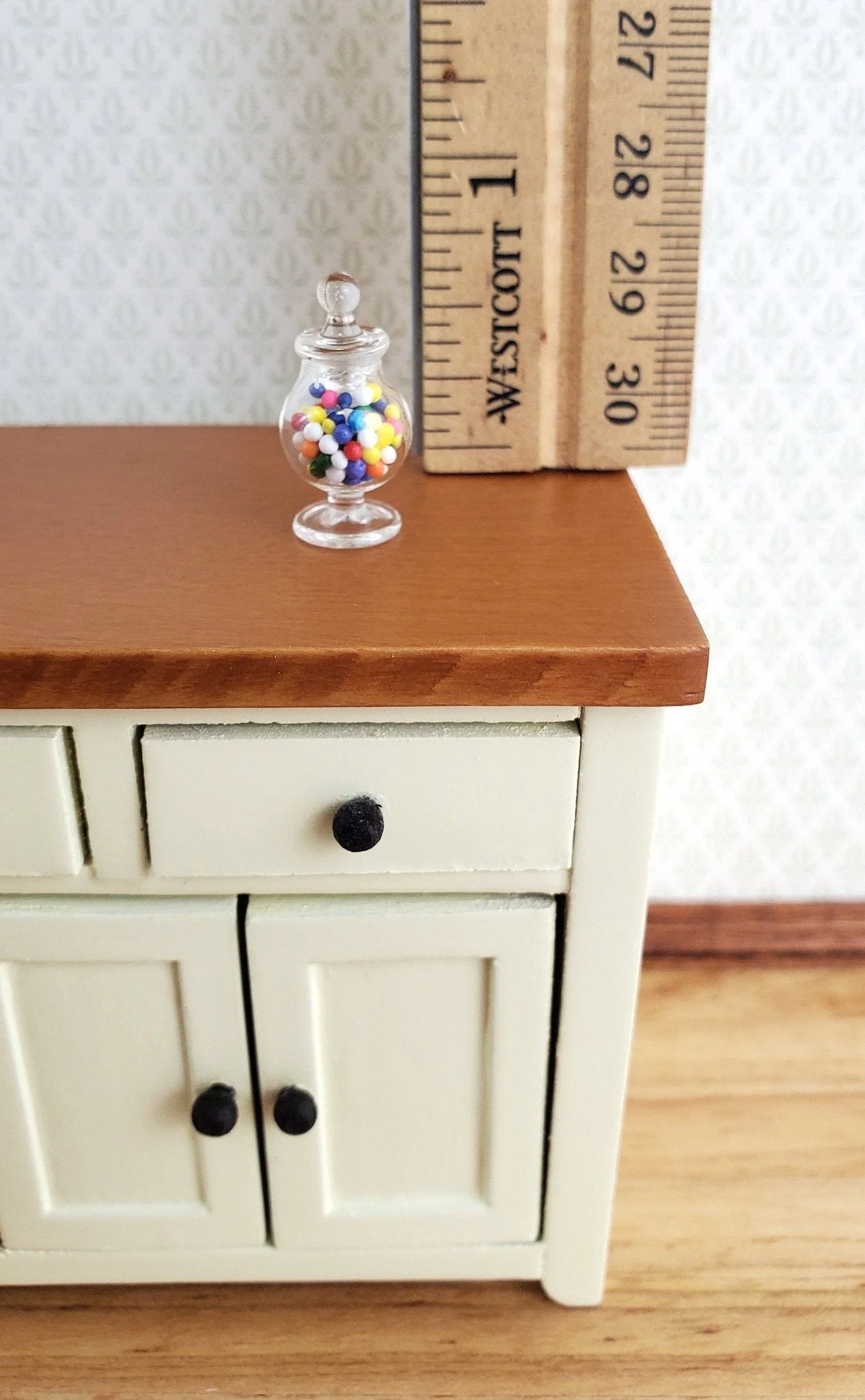 Dollhouse Miniature Glass Candy Jar with Candy Bubble Gum Treats 1:12 Scale - Image 3