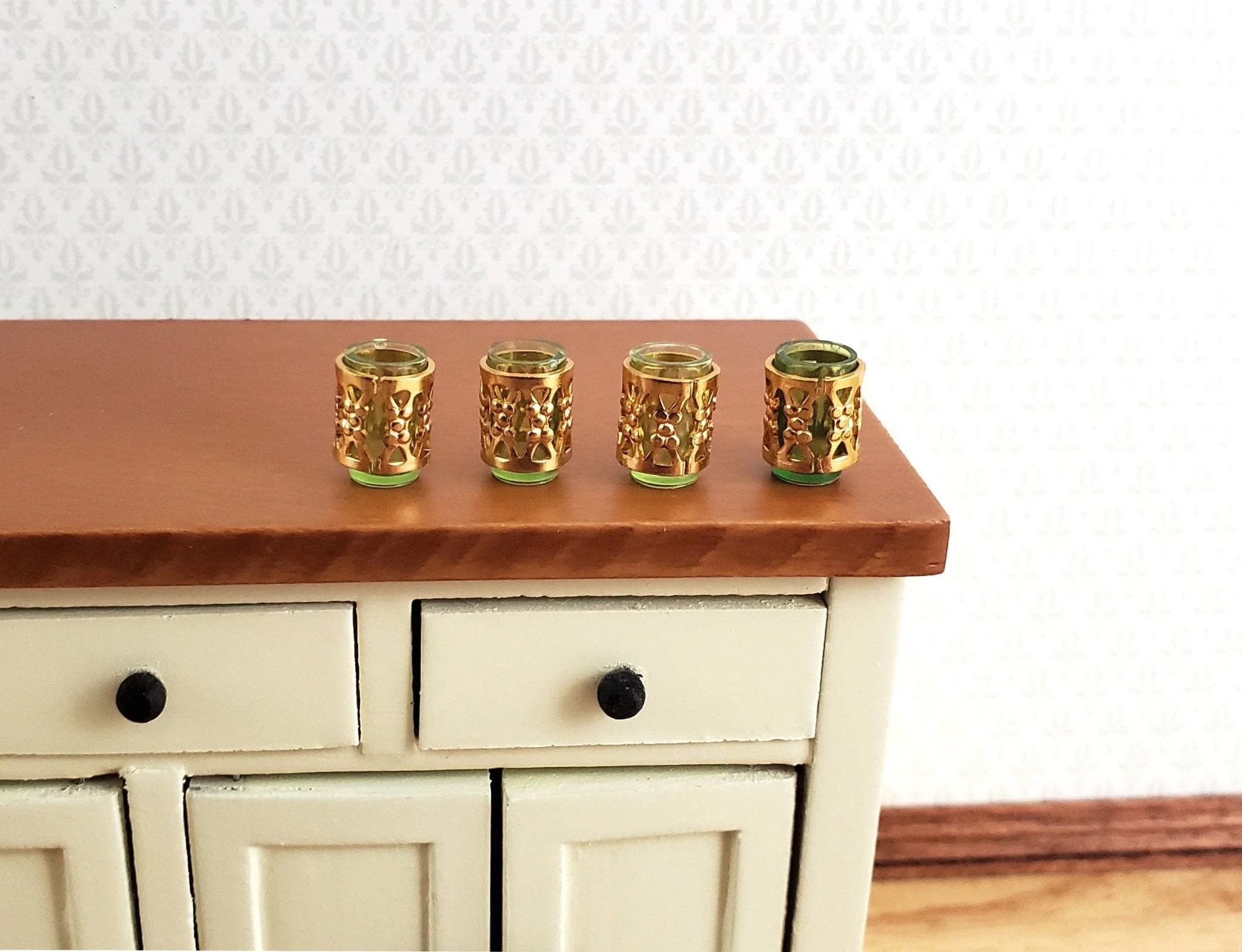 Dollhouse Miniature Glasses Green with Gold Wrap Fancy x4 1:12 Scale Chrysnbon