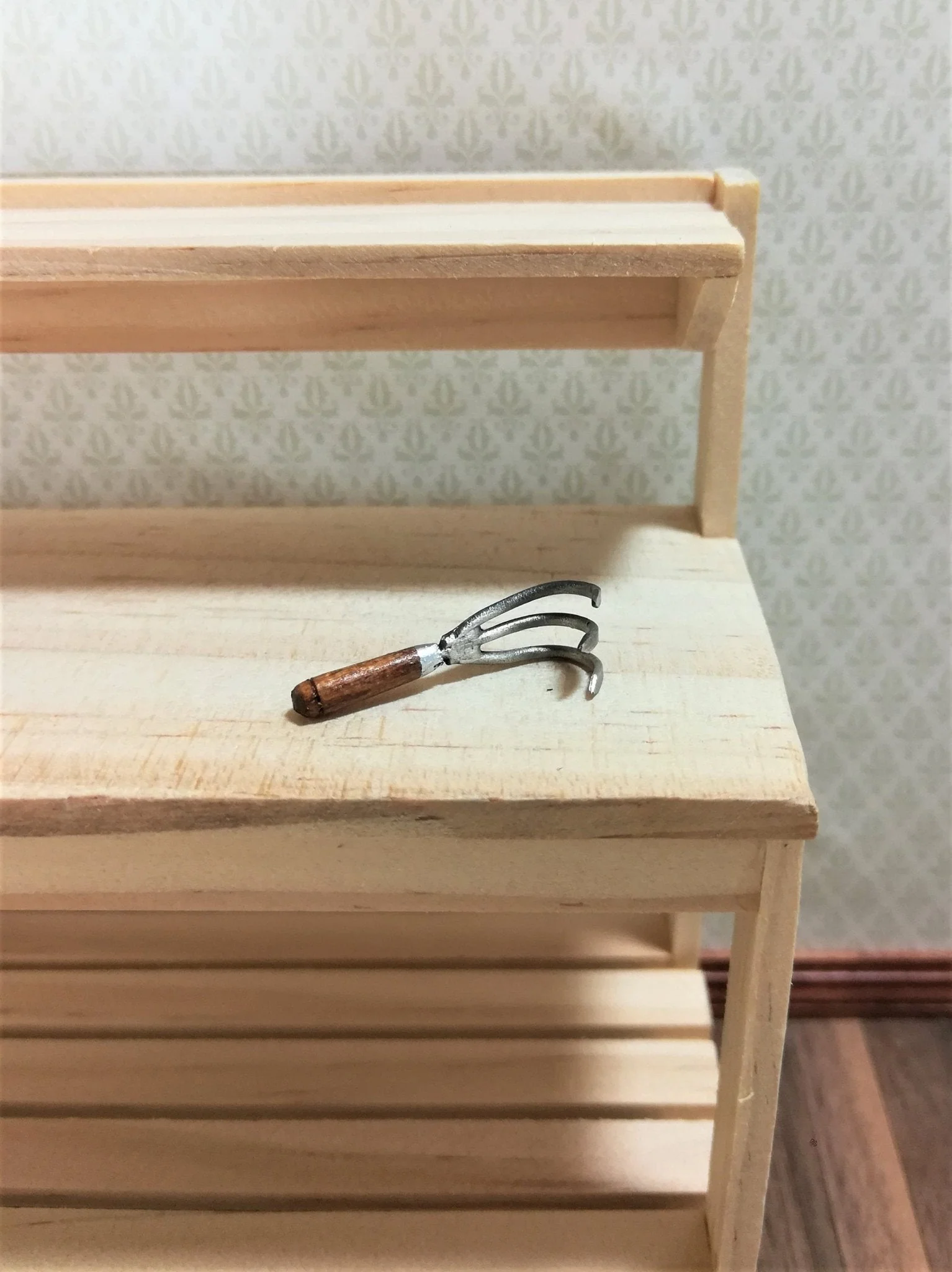 Dollhouse Miniature Hand Cultivator Sir Thomas Thumb 1:12 Scale Garden Tool Rake - Image 2