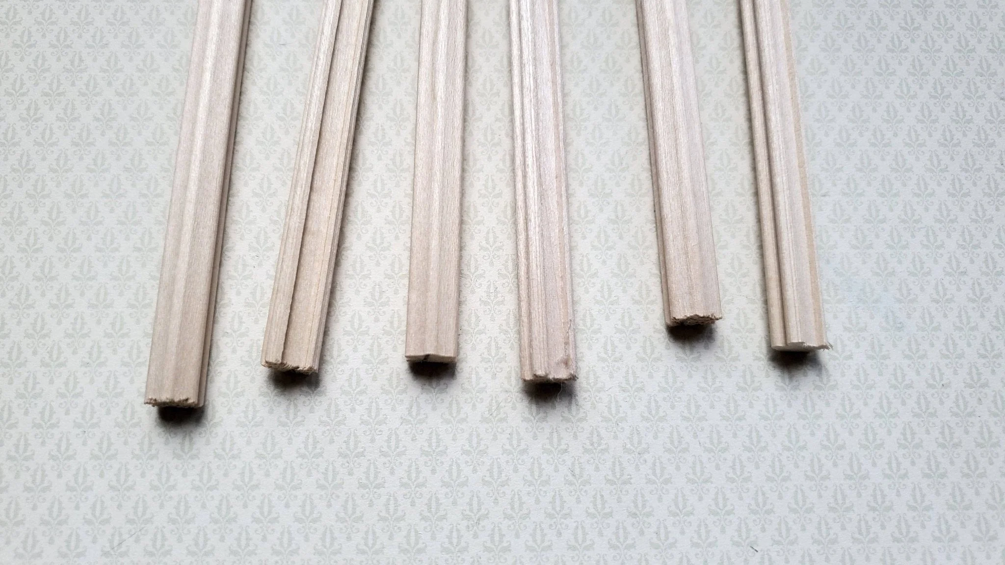 Dollhouse Miniature Handrail Banister for Stairs 3/8" w x 6" long 6 Pieces Scrap 1:12 Scale HRB10 - Image 3
