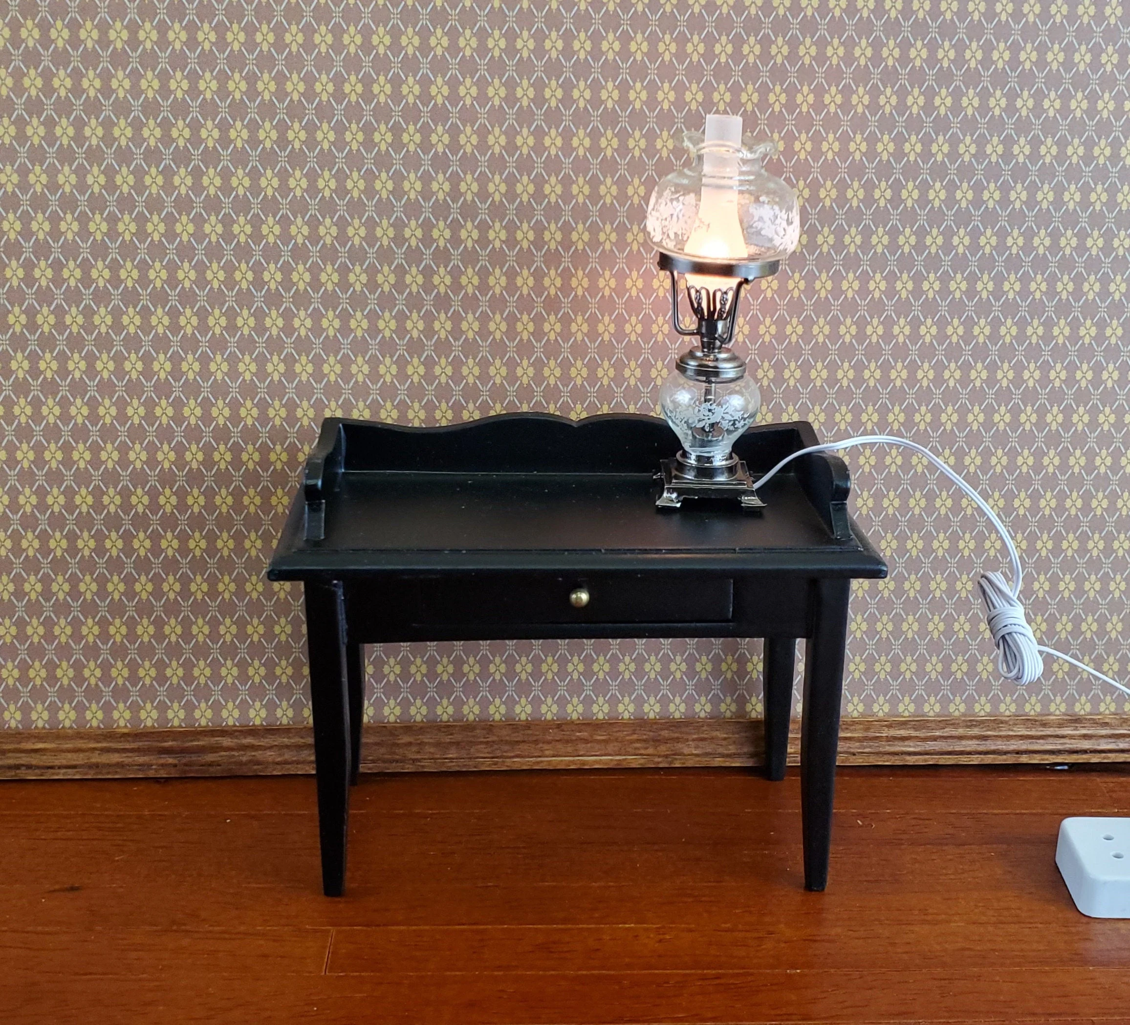 Dollhouse Hurricane Oil Lamp 12 Volt Light w/ Plug 1:12 Scale Vintage Style Pewter Finish - Image 5