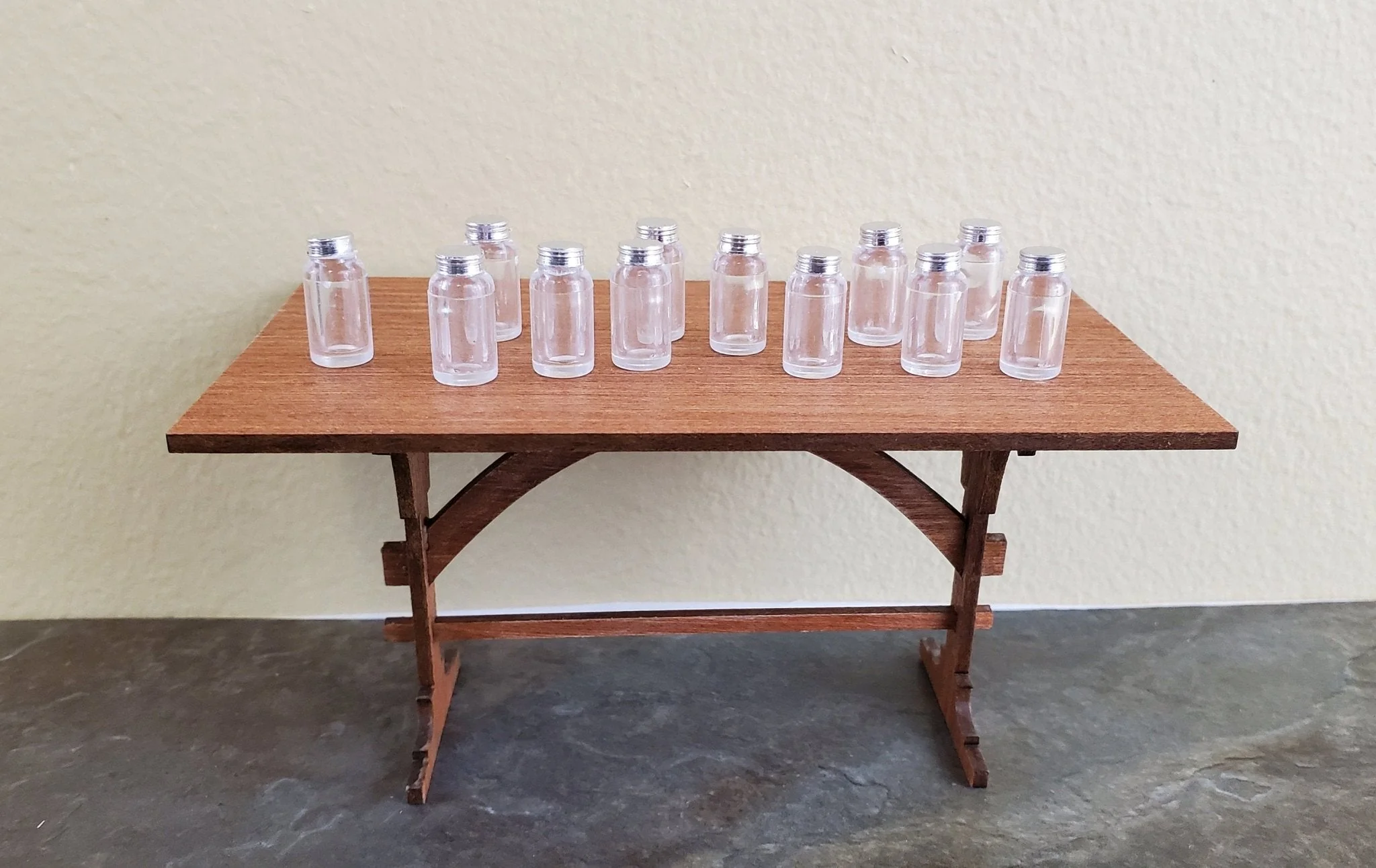 Dollhouse Miniature Jars with Lids Medium for Canning or Potions x12 1:12 Scale - Image 2