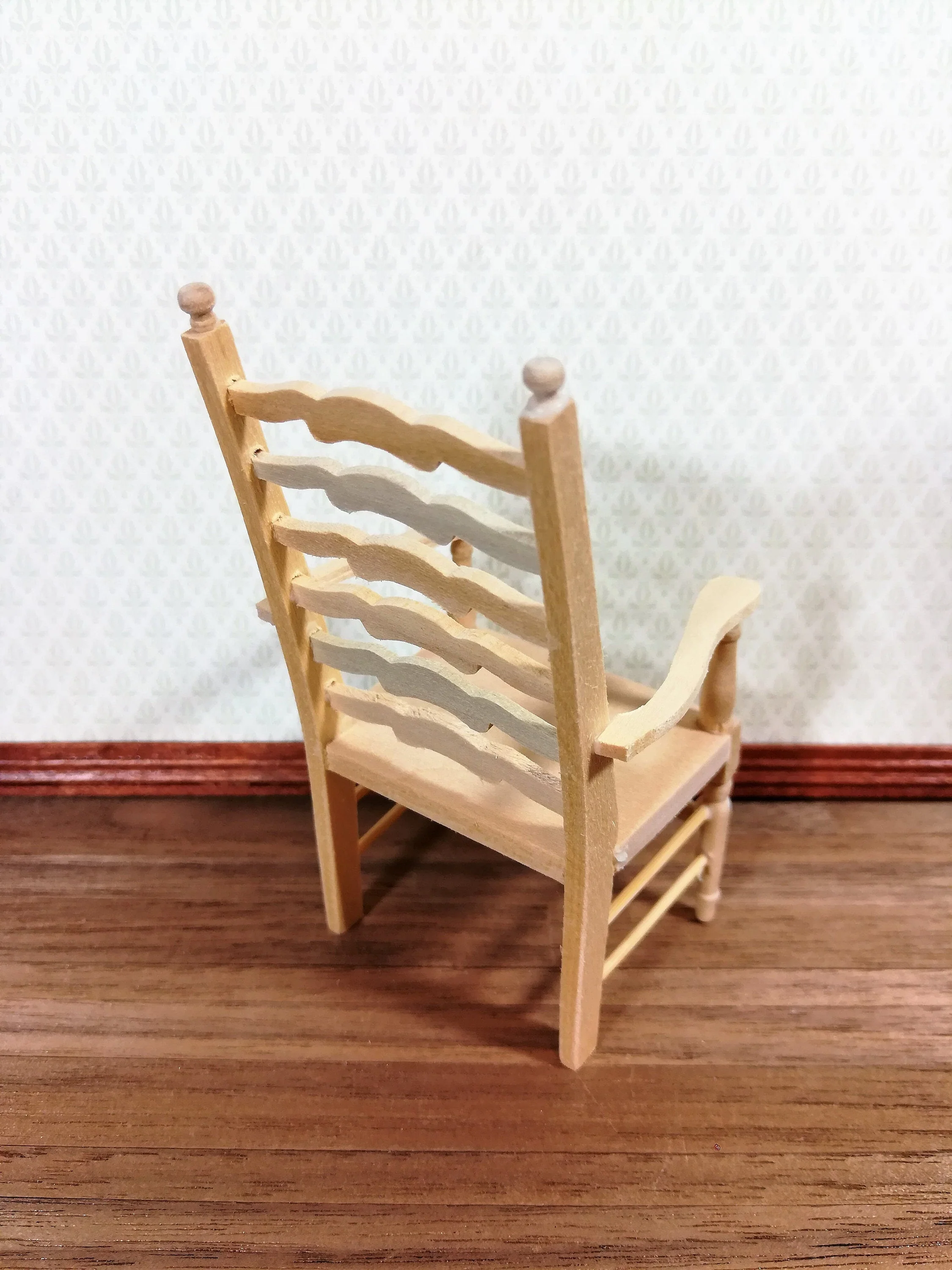 Dollhouse Ladderback Arm Chair for Kitchen or Dining Room 1:12 Scale Unpainted - Image 3