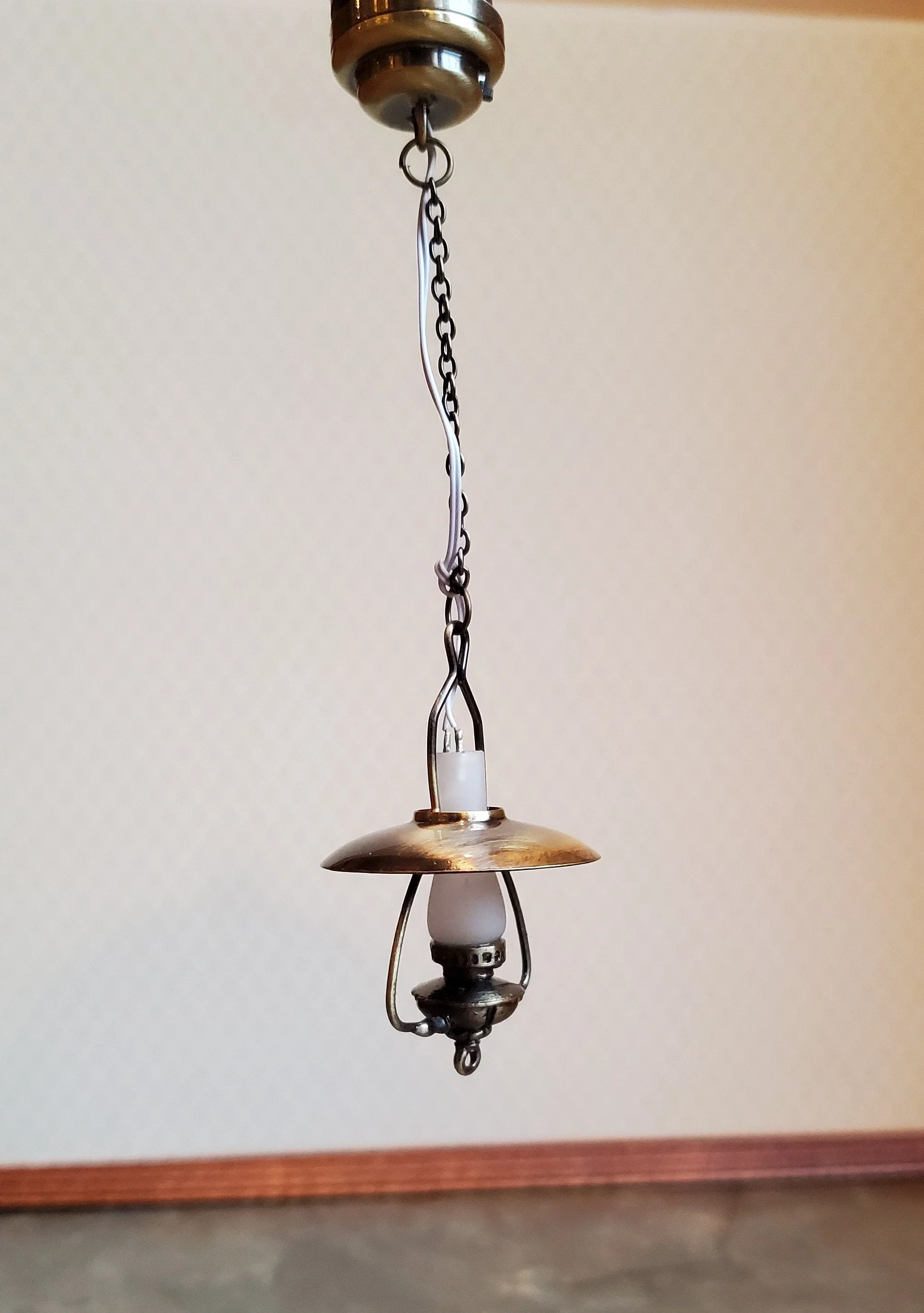 Dollhouse Miniature Battery Light "Gas" Ceiling Light Aged Brass 1:12 Scale Lantern - Image 3