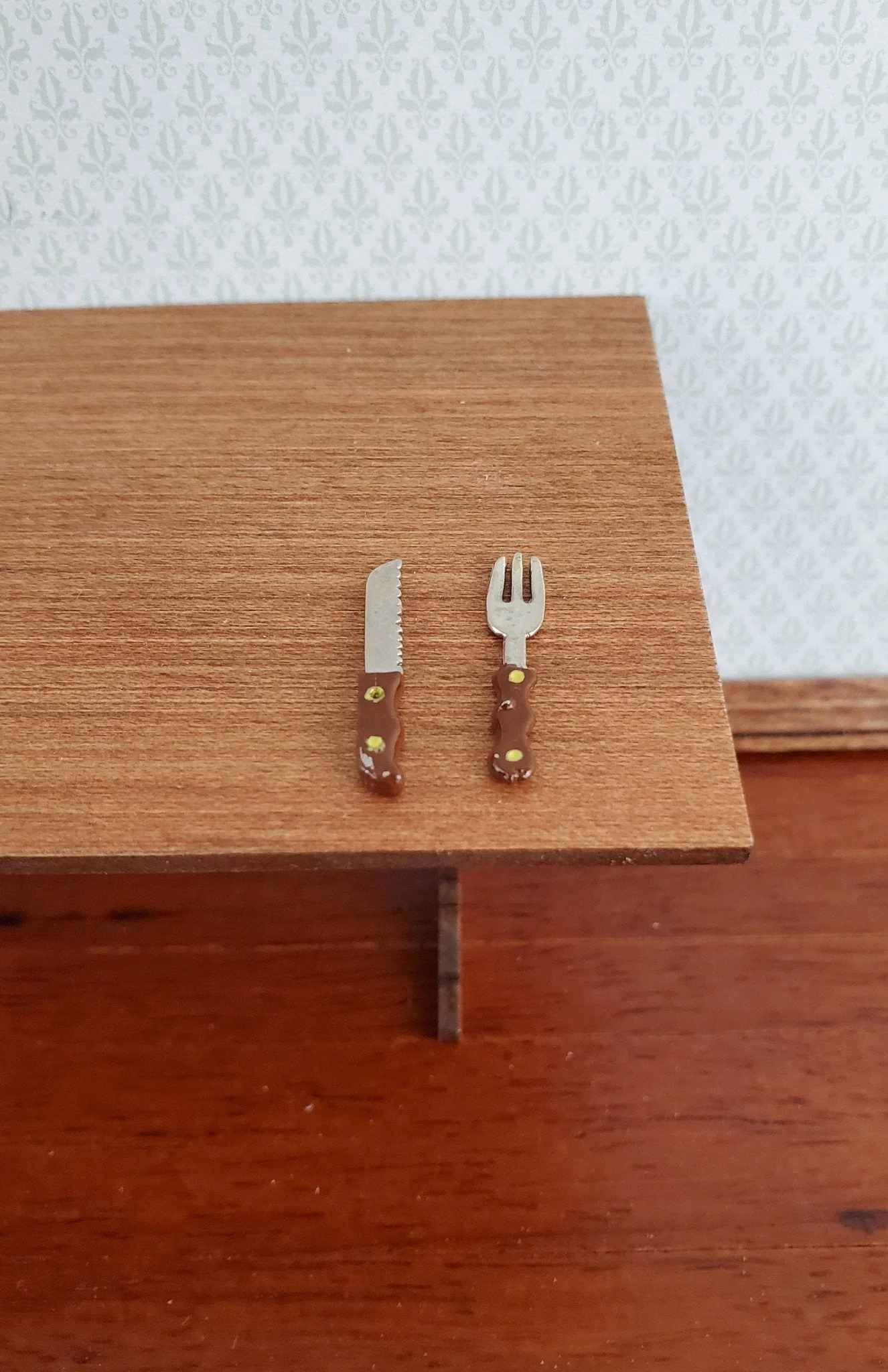 Dollhouse Miniature Meat Carving Knife and Large Fork 1:12 Scale Kitchen